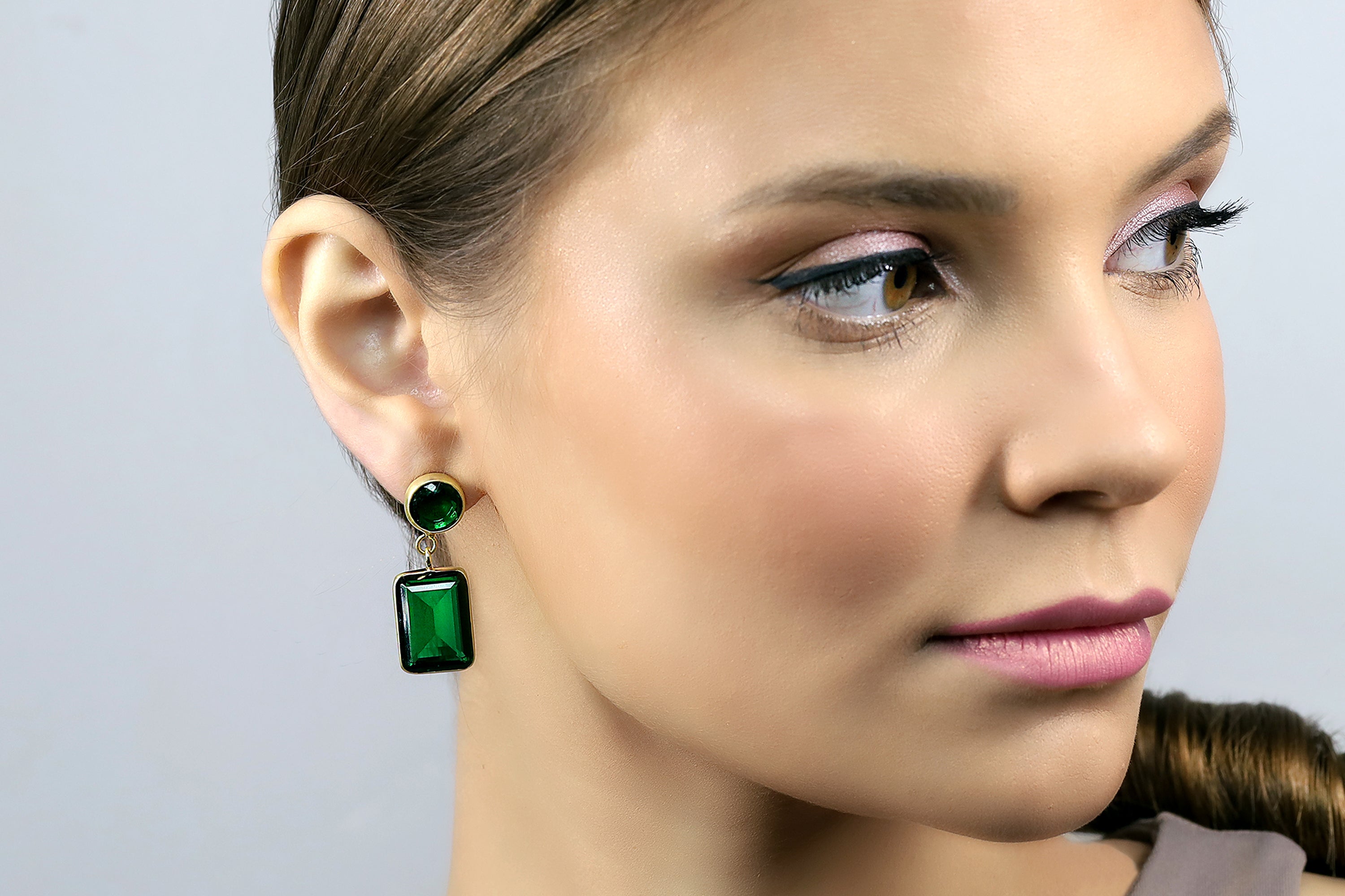 Sterling Silver Multi-Stone Emerald Dangle Earrings Earrings Anemone Limited