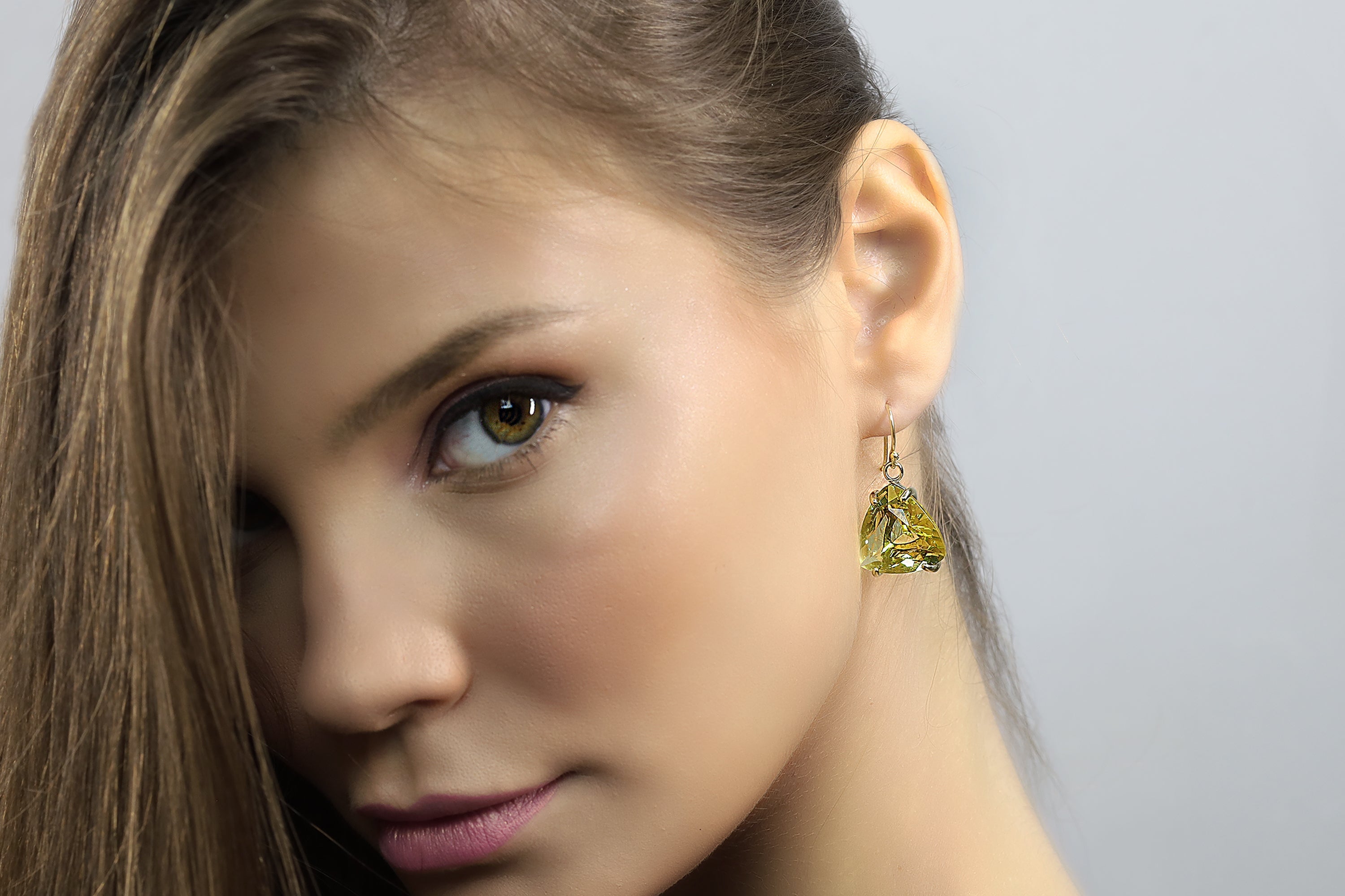 Vintage Style Lemon Quartz Trillion Cut Gold Earrings Earrings Anemone Jewelry