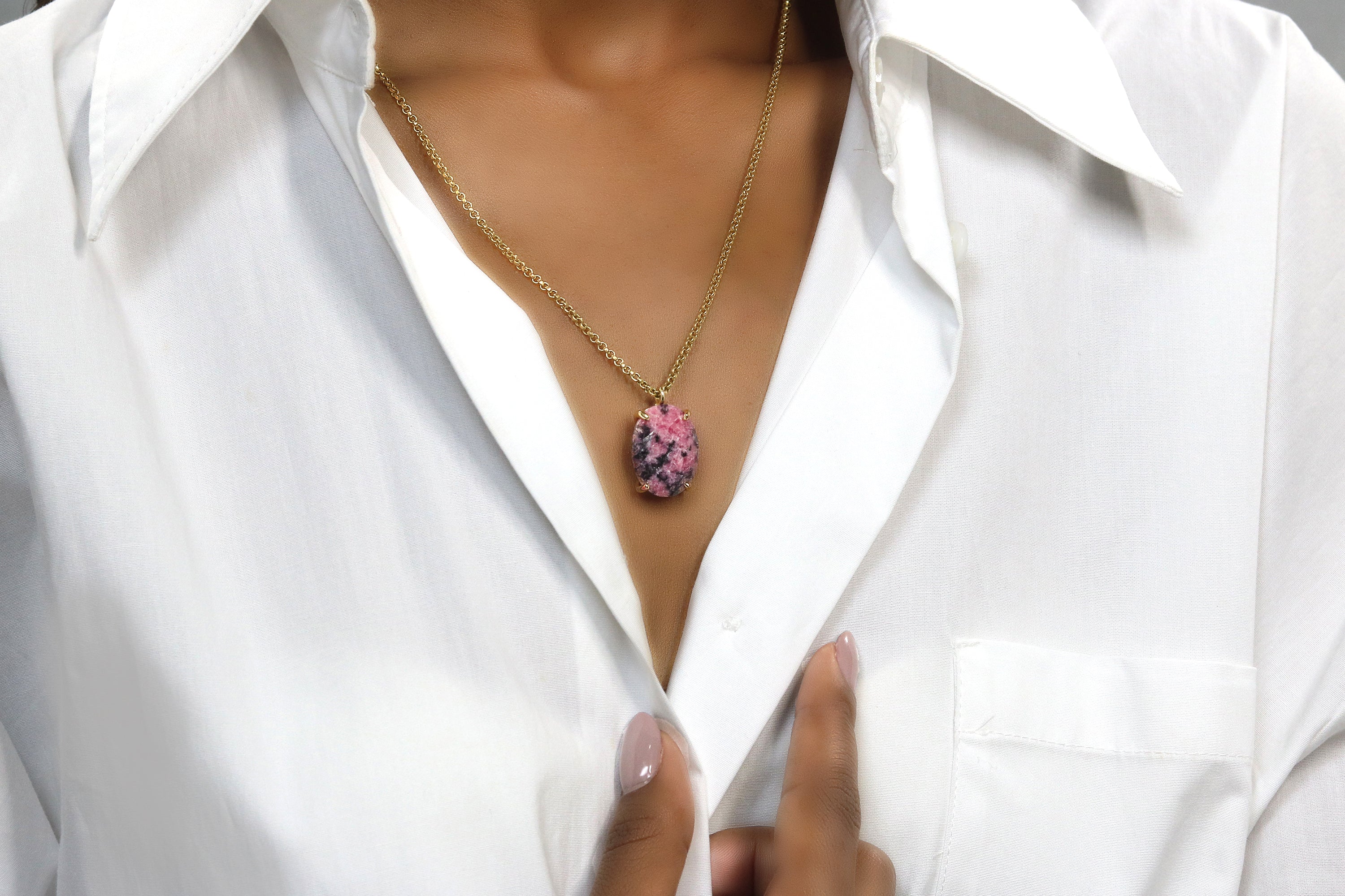 Charming Oval Rhodonite Pendant Gold Necklace necklaces Anemone Jewelry