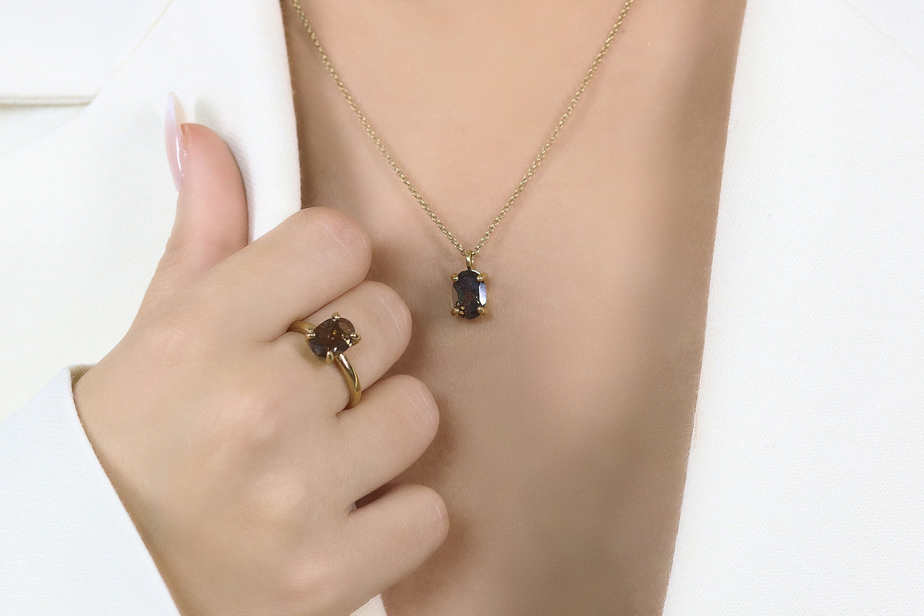 Oval Smoky Quartz Gold Necklace necklaces Anemone Unique