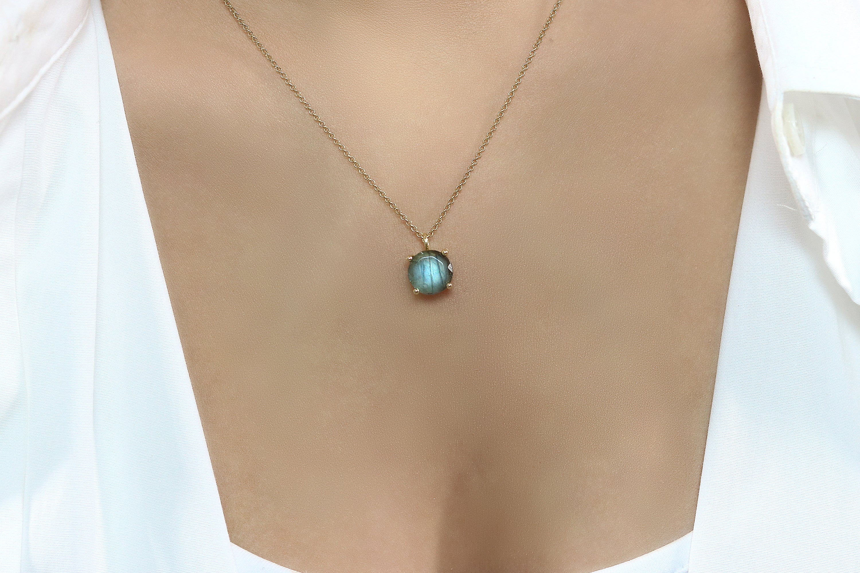 Round Pendant Labradorite Gold Necklace necklaces Anemone Unique