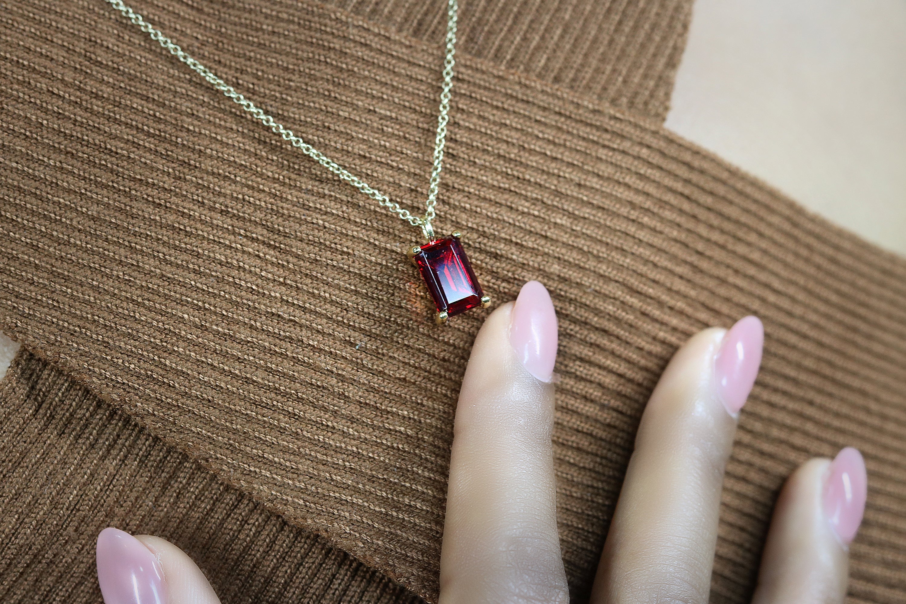 Sterling Silver Garnet Pendant Necklace necklaces Anemone Unique