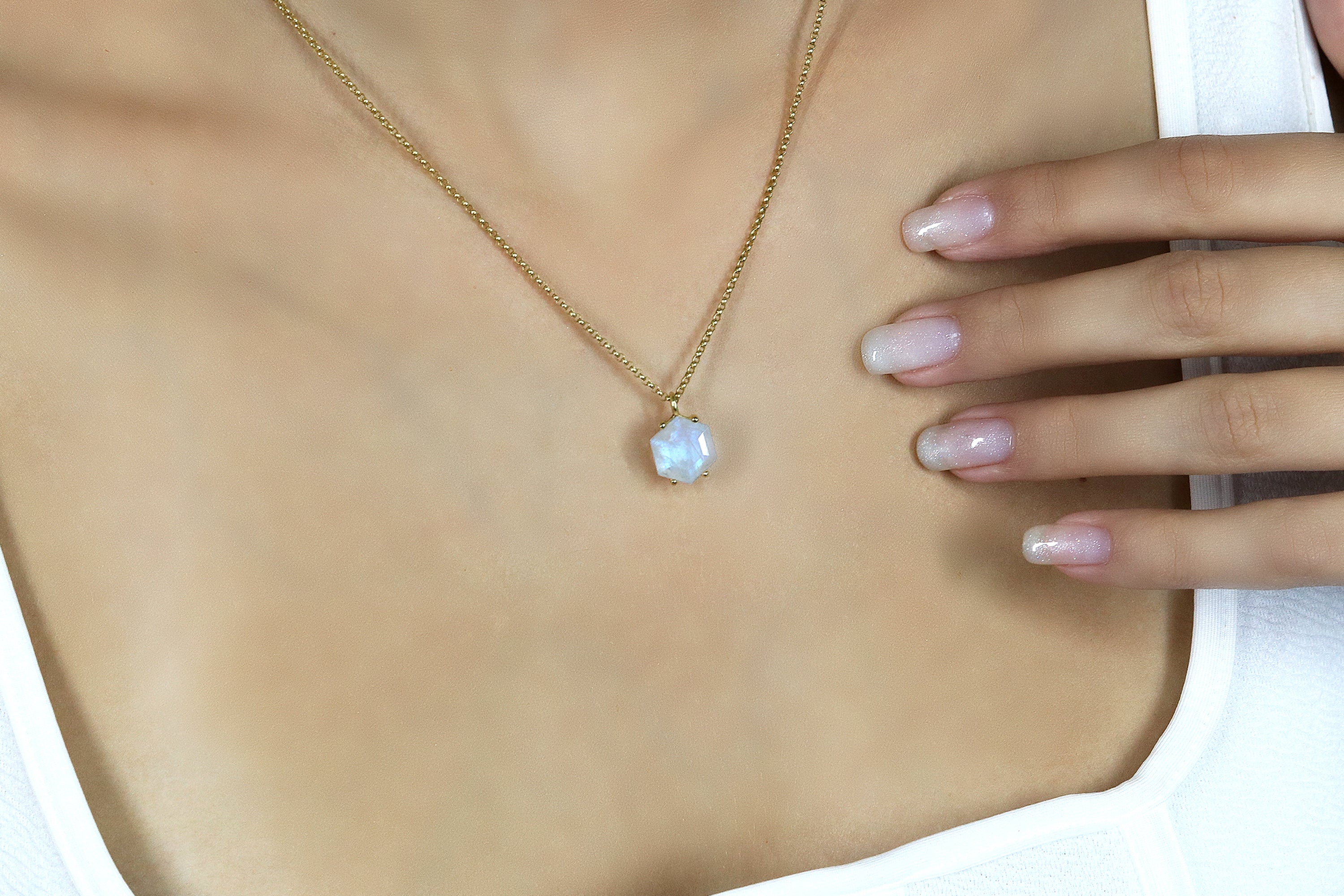 Elegant Moonstone Necklace in 14k Gold necklaces Anemone Unique