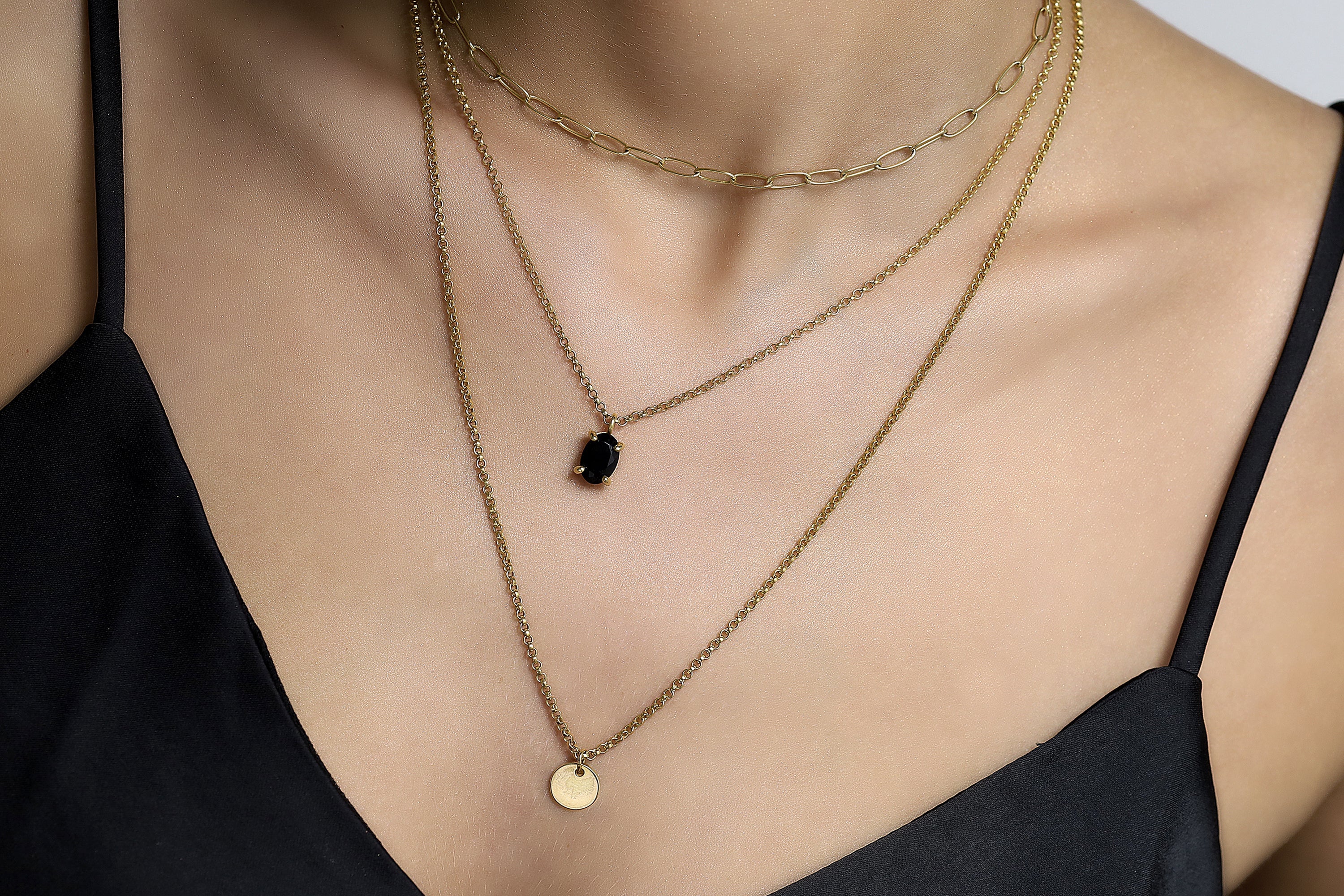 Classic Black Onyx Pendant Gold Necklace necklaces Anemone Unique