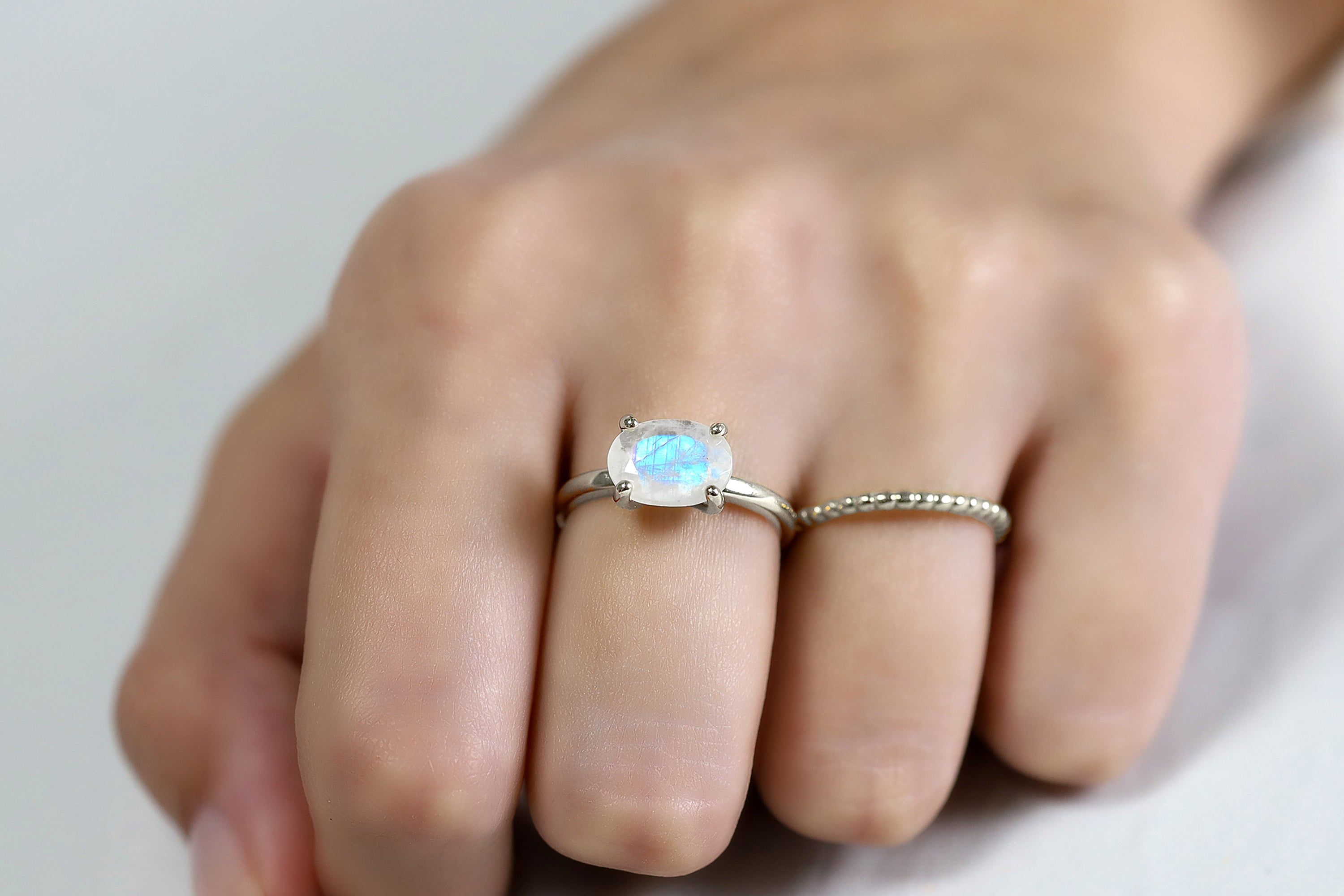 Oval Moonstone Ring in 925 Sterling Silver Rings Anemone Unique