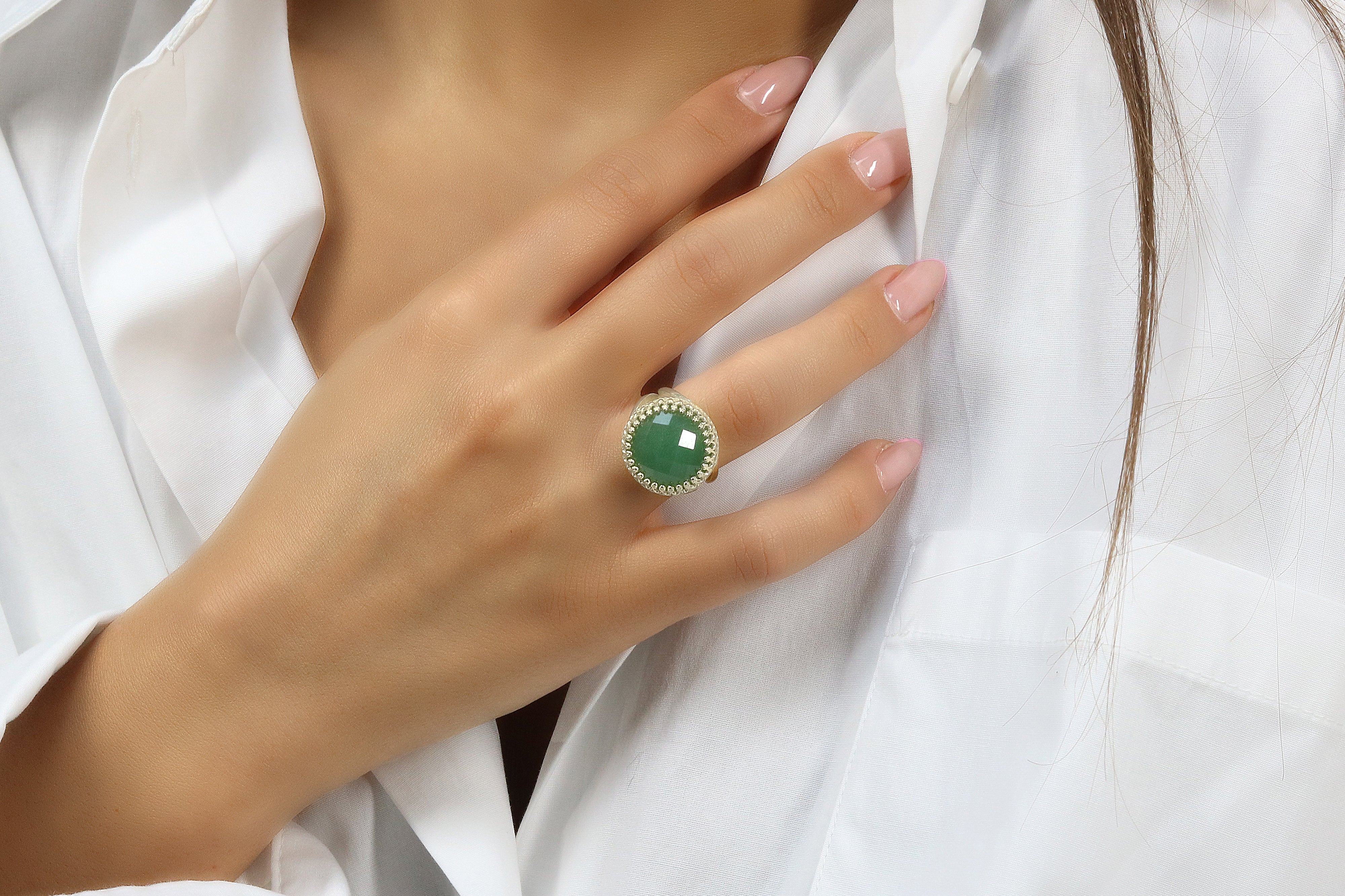 Round Green Aventurine Ring in 925 Silver Rings Anemone Jewelry