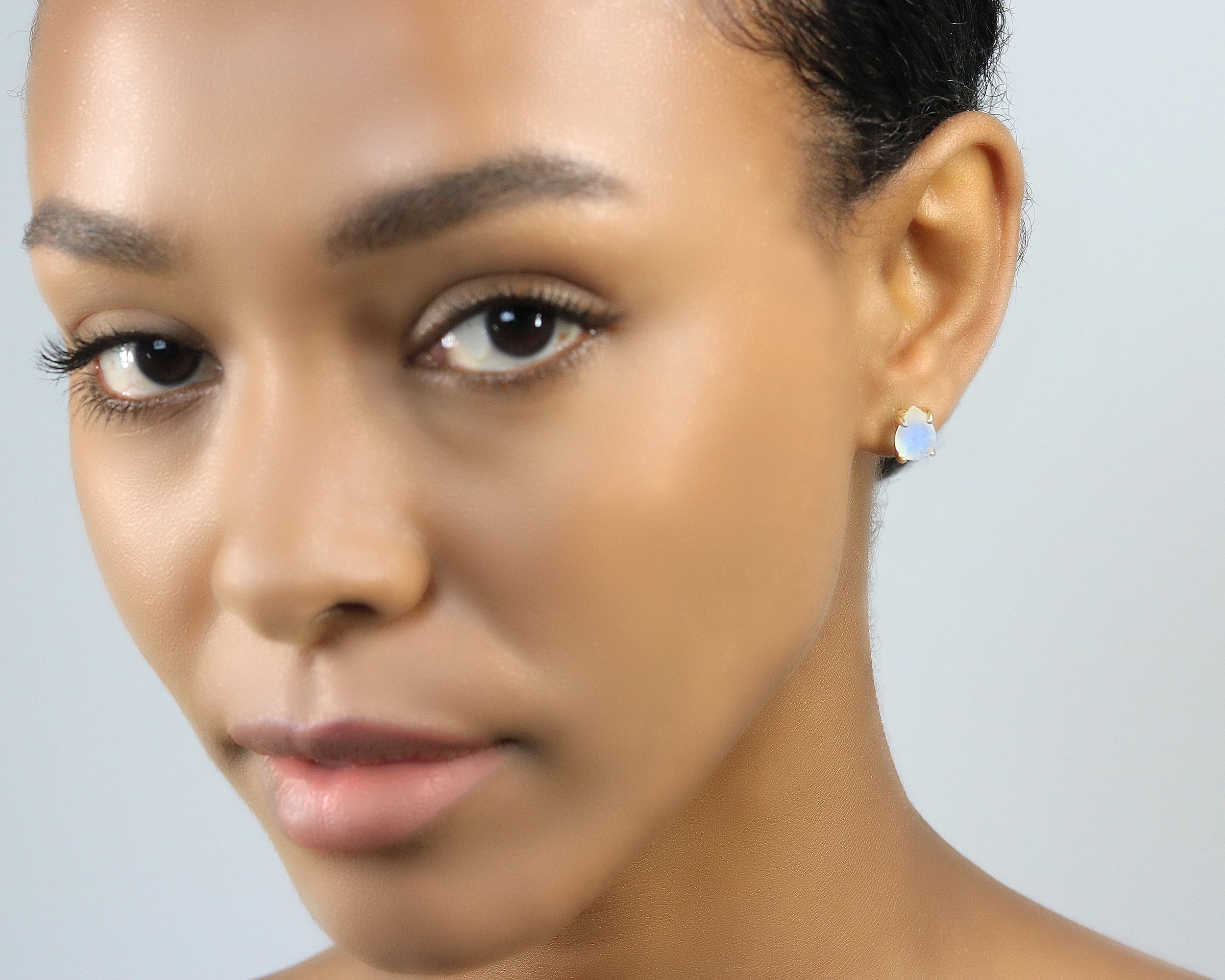 Chic Rainbow Moonstone Handmade Gold Stud Earrings Earrings Anemone Unique
