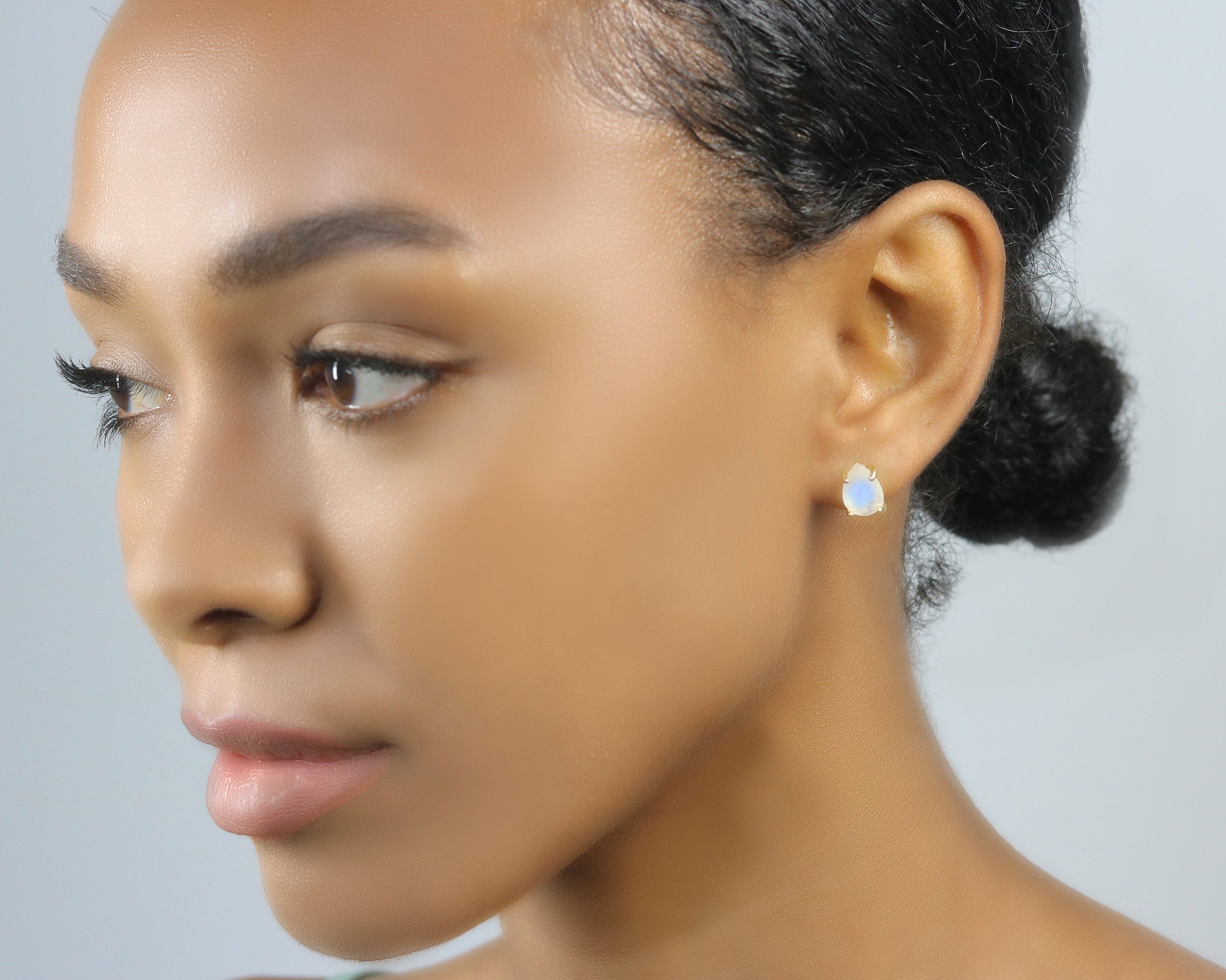 Chic Rainbow Moonstone Handmade Gold Stud Earrings Earrings Anemone Unique