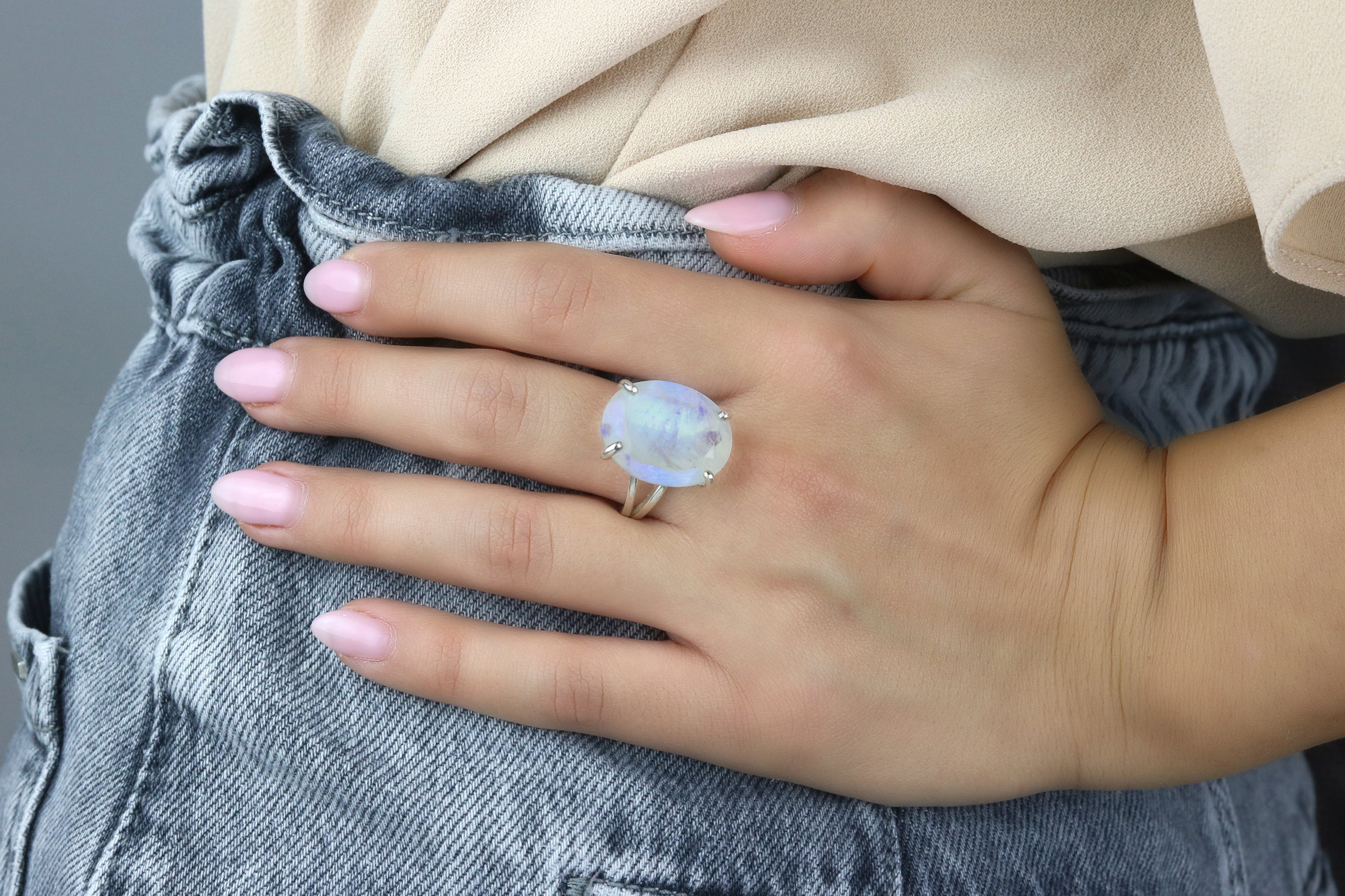 Moonstone Ring in 925 Sterling Silver Rings Anemone Jewelry