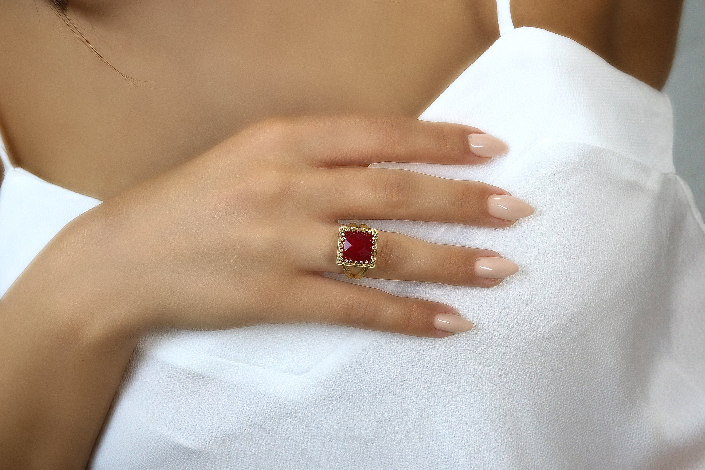 Adorable Red Jade Rings for Women in 14K Rose Gold-filled Band Rings Anemone Jewelry