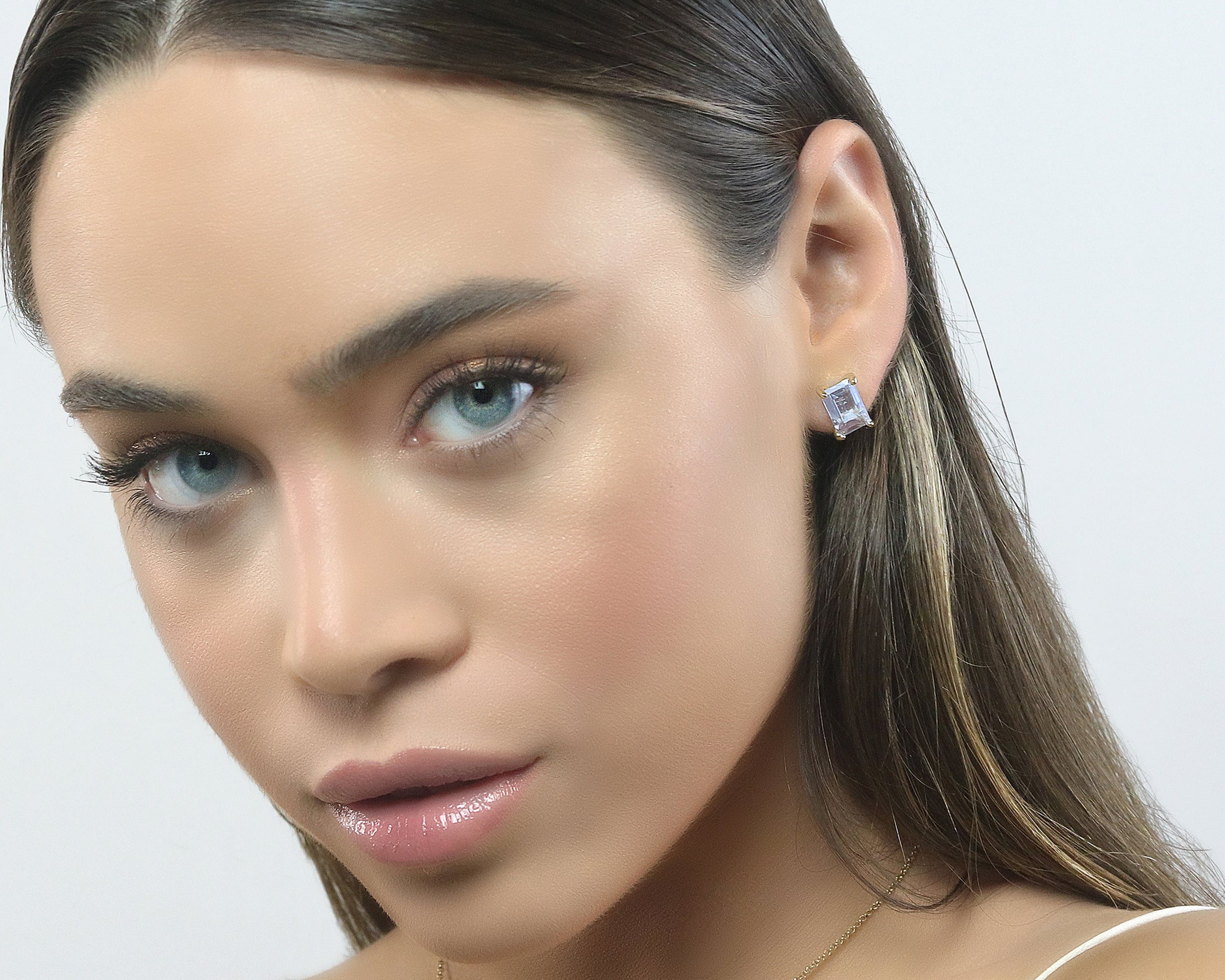 Elegant Luster Tanzanite Gold Earrings Earrings Anemone Unique