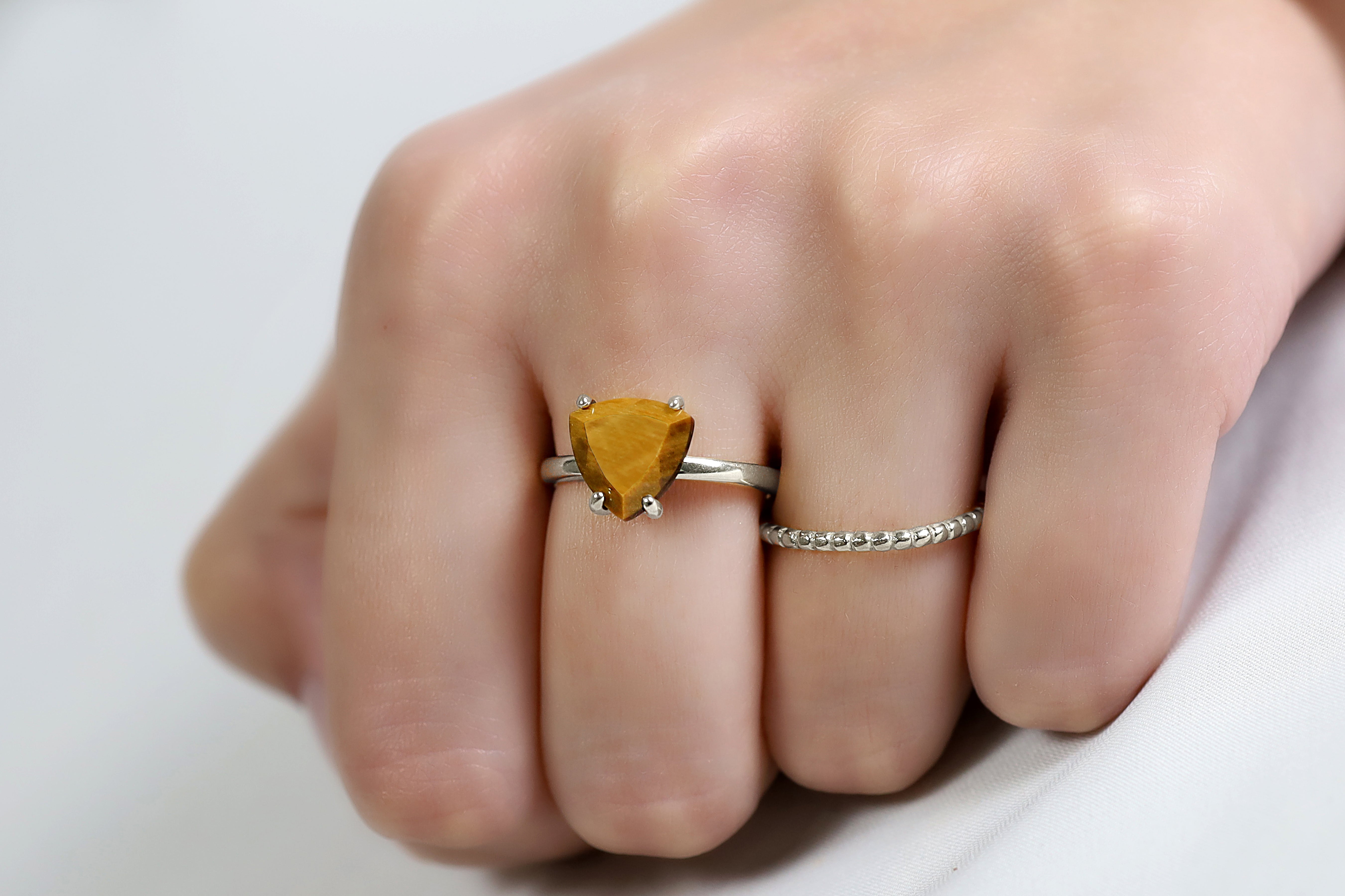 Gold Tiger's Eye Trillion Cut 18k Gold Gemstone Ring Rings Anemone Unique