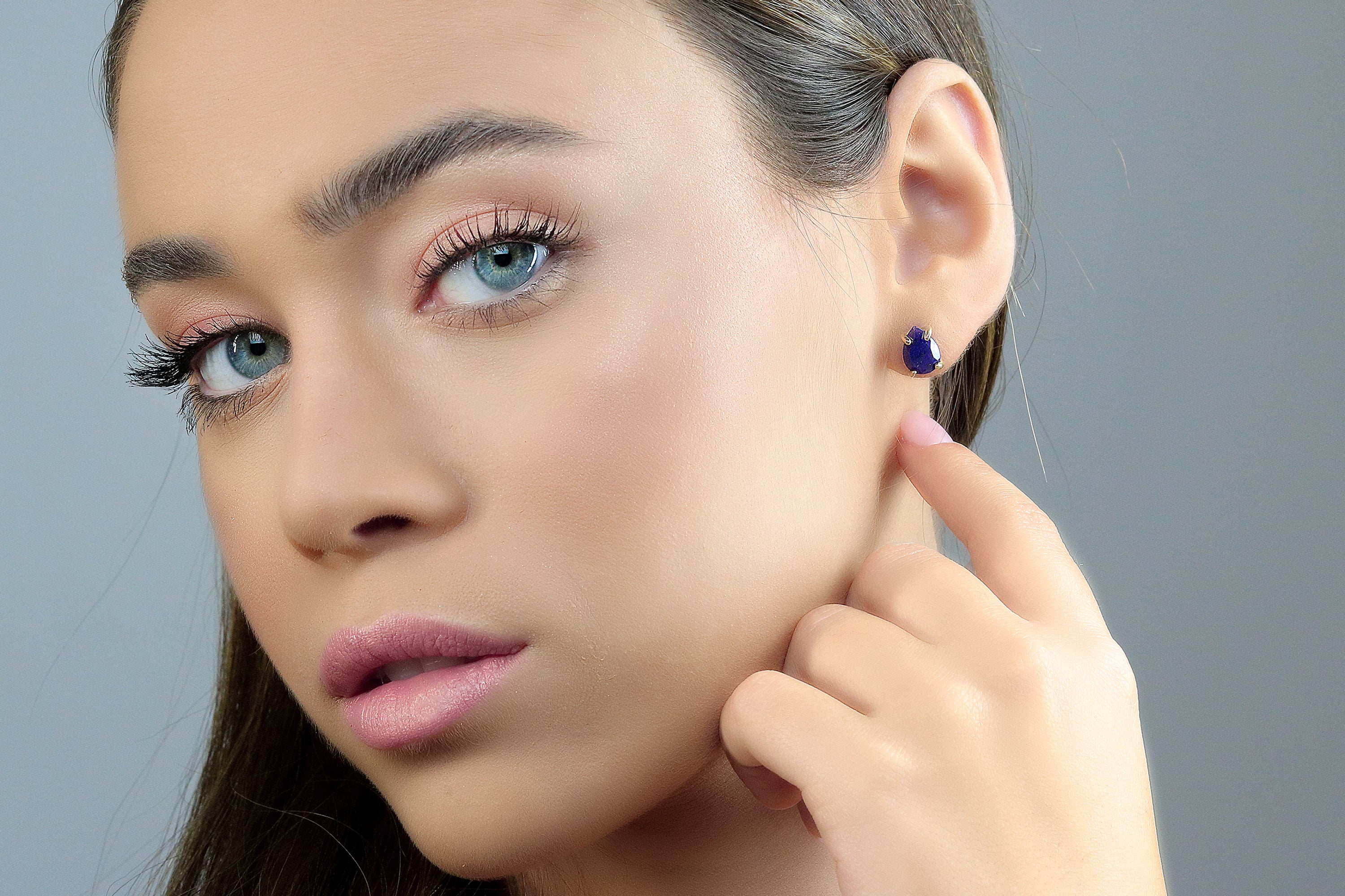 Dainty Lapis Lazuli Earrings in Gold Earrings Anemone Unique