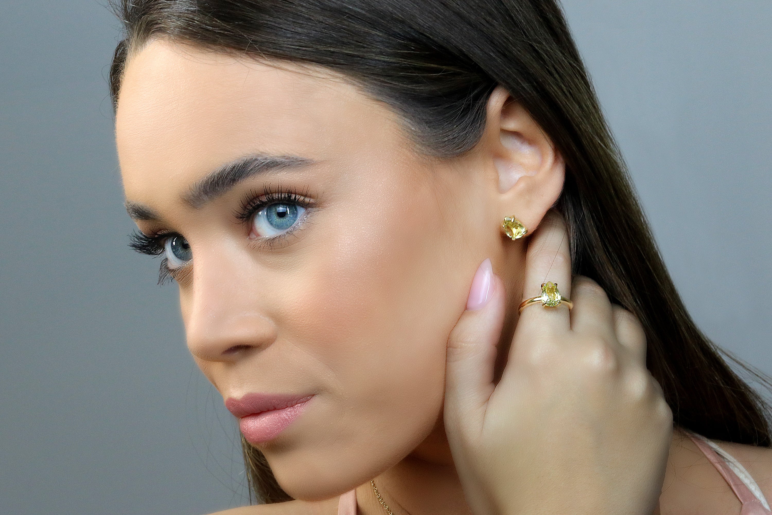 Brilliant Yellow Quartz Earrings in Gold Studs Earrings Anemone Unique