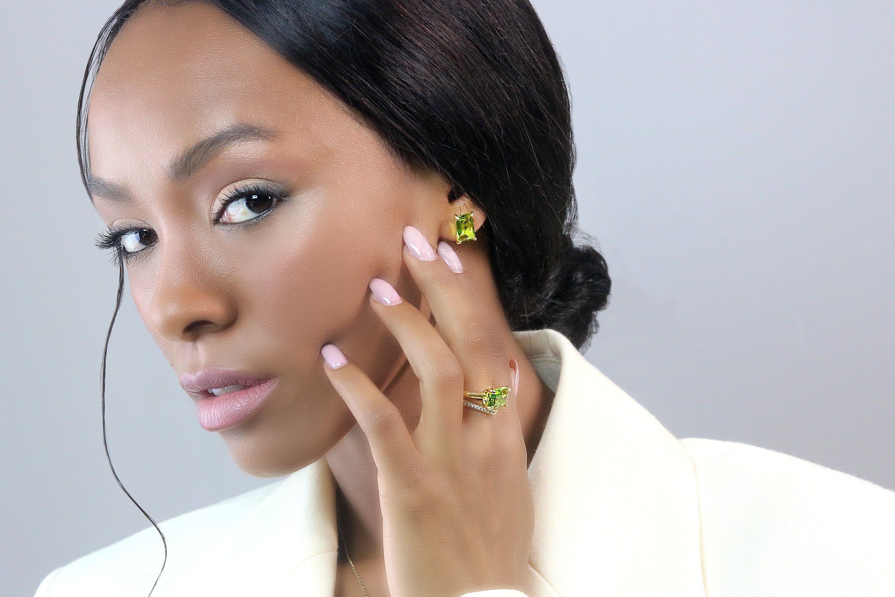Delicate Peridot Sterling Silver Ring Rings Anemone Unique