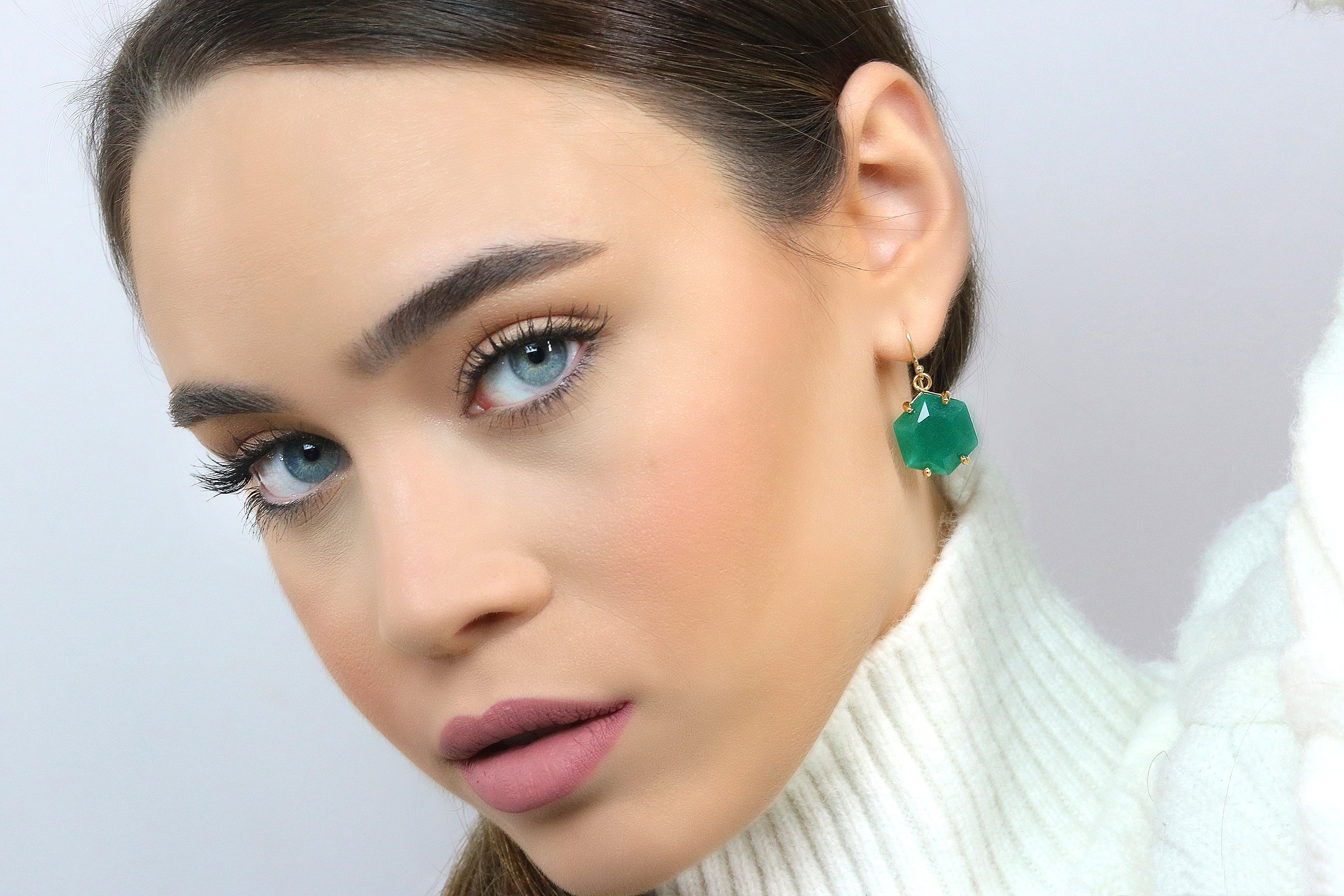 Contemporary Onyx Gold Earrings in Dangle Earrings Anemone Jewelry