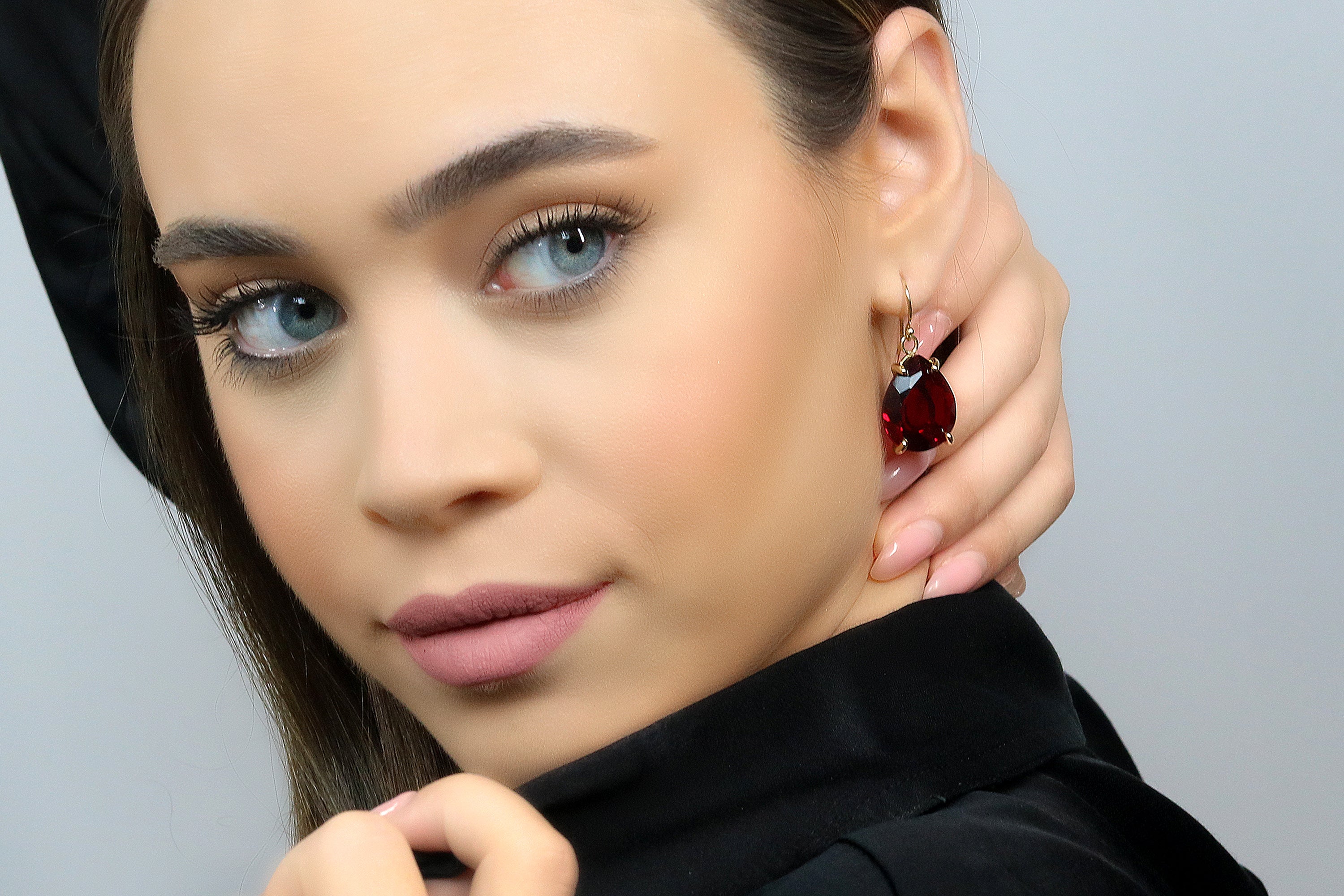 Dangling Pear Shaped Garnet Earrings in Gold Earrings Anemone Jewelry