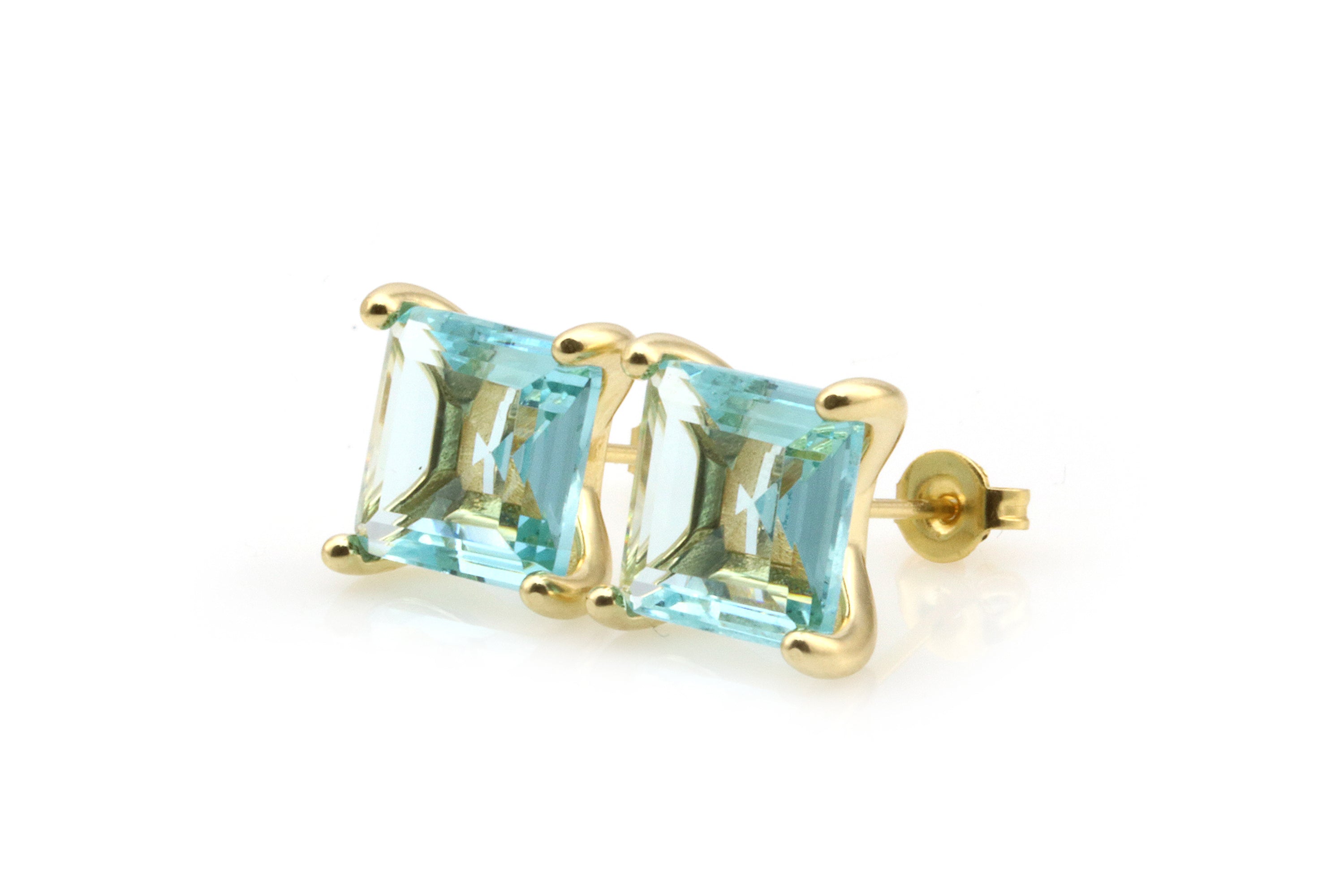 Chic Stud Blue Topaz Earrings in Gold Earrings Anemone Unique