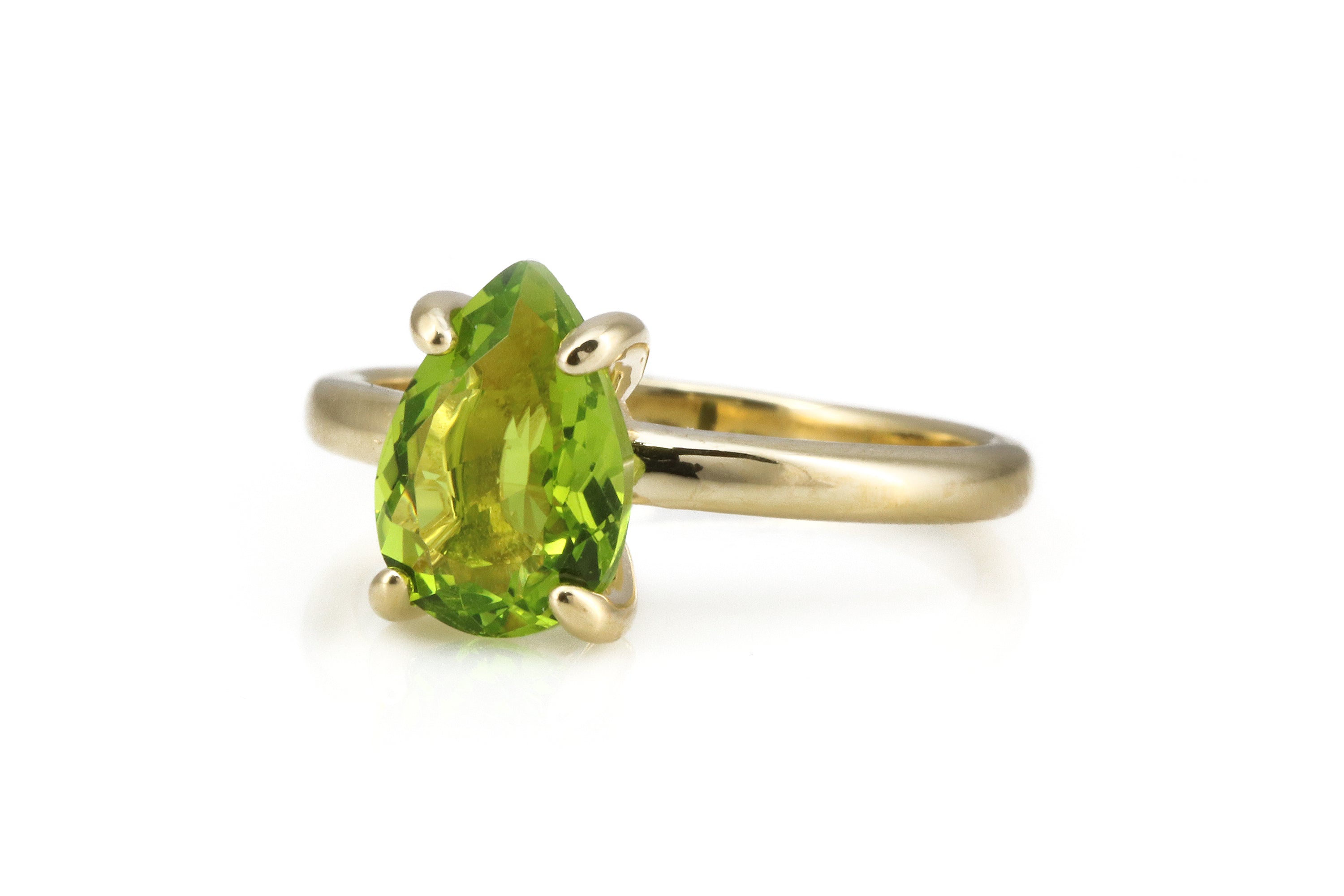 Classic Handmade Pear Cut Peridot Ring in Gold Rings Anemone Unique