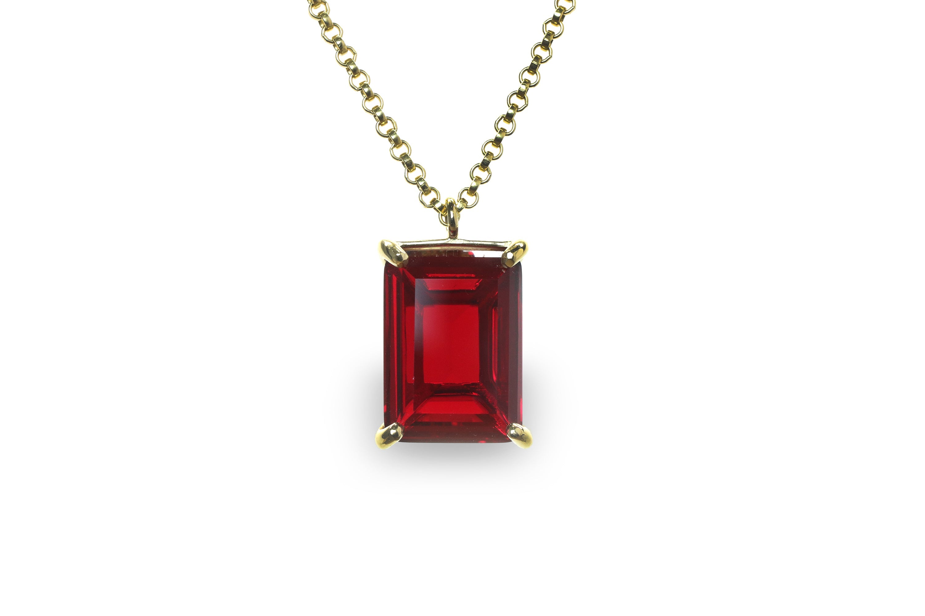 Alluring Garnet Pendant Necklace in Gold necklaces Anemone Jewelry