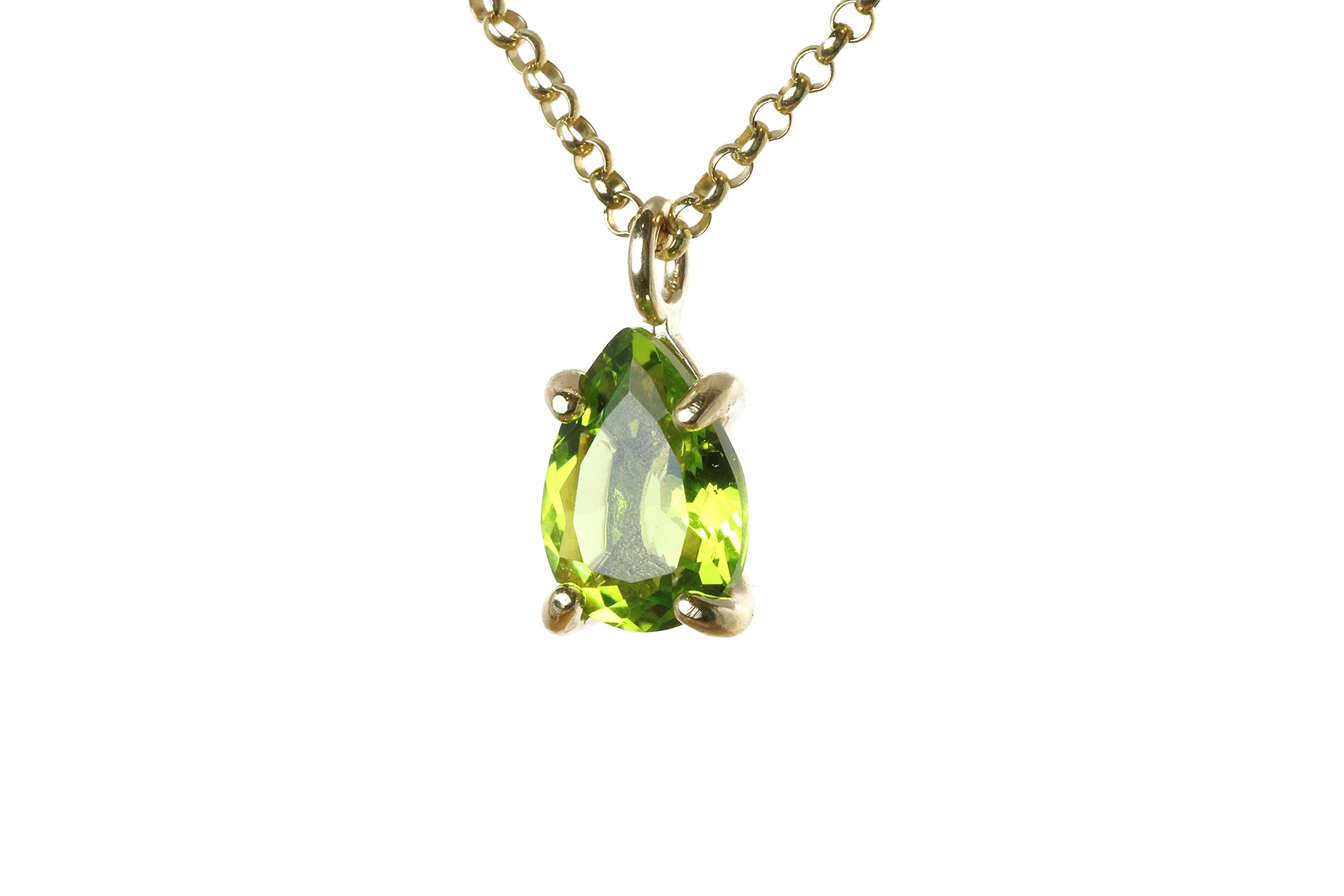 Sparkling Peridot Pendant Gold Necklace necklaces Anemone Unique
