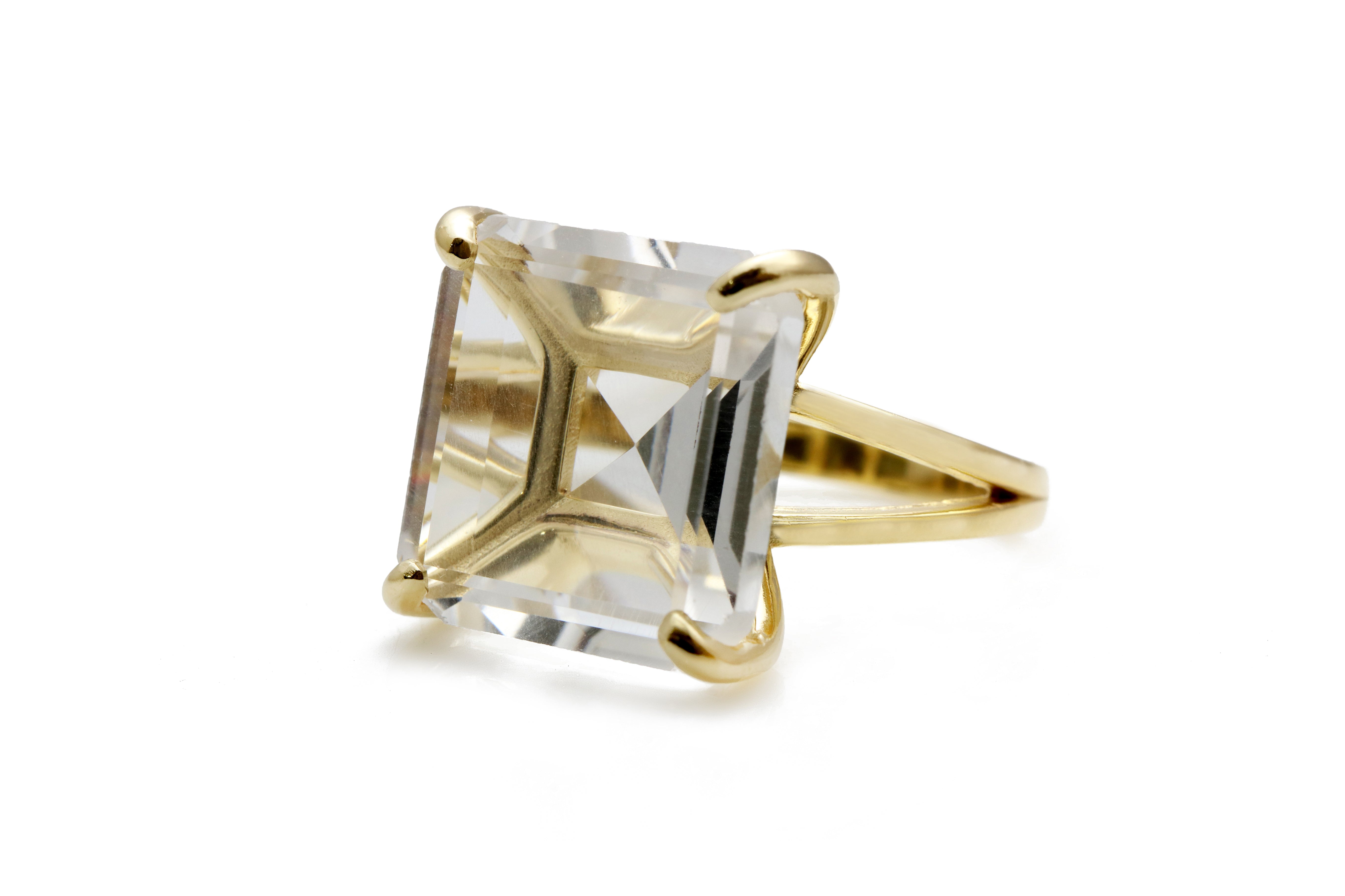 Exquisite Clear Quartz Ring in 14k Gold-filled Band Rings Anemone Jewelry