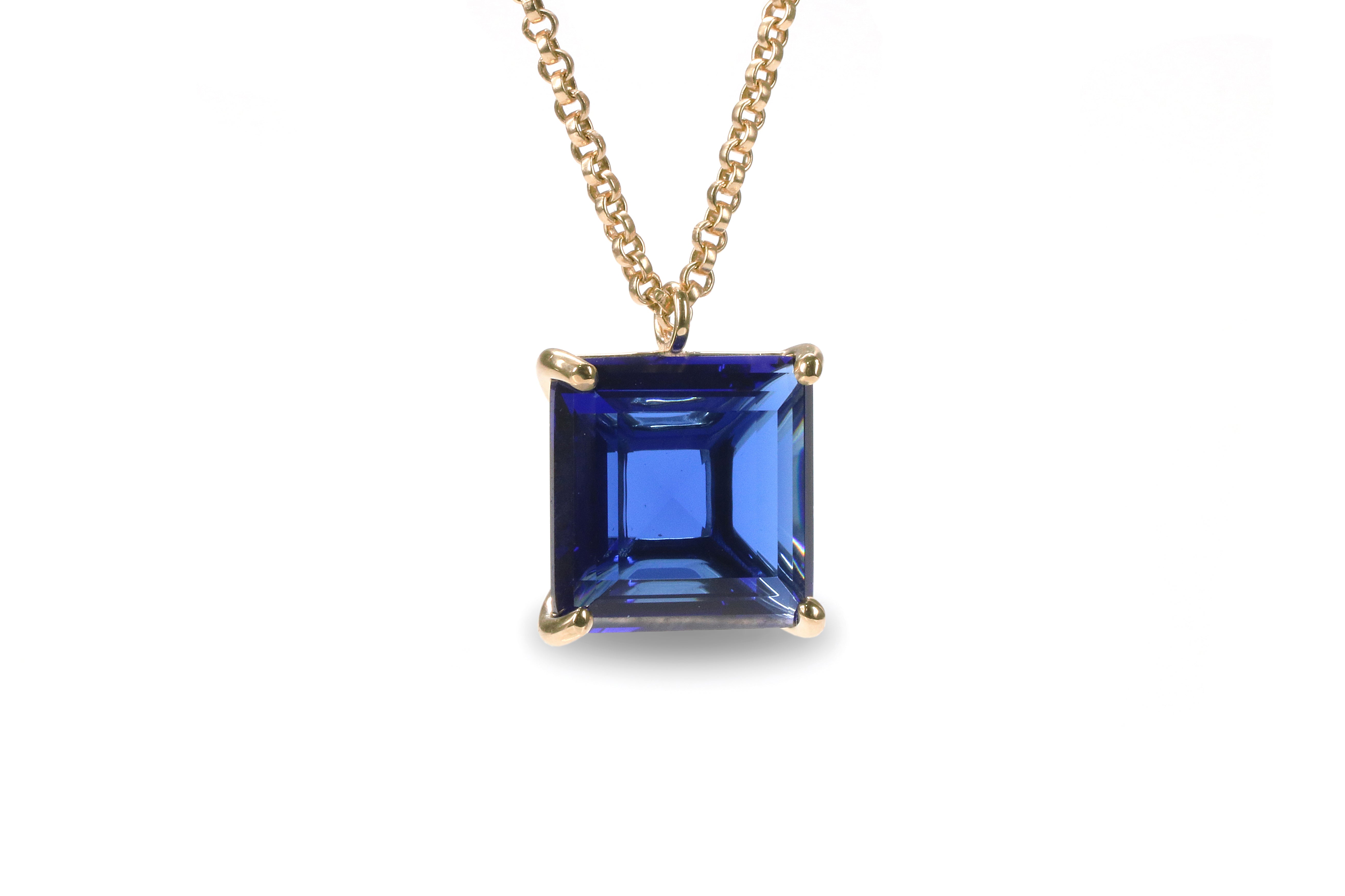 Blue Sapphire Pendant Necklace in Gold necklaces Anemone Jewelry