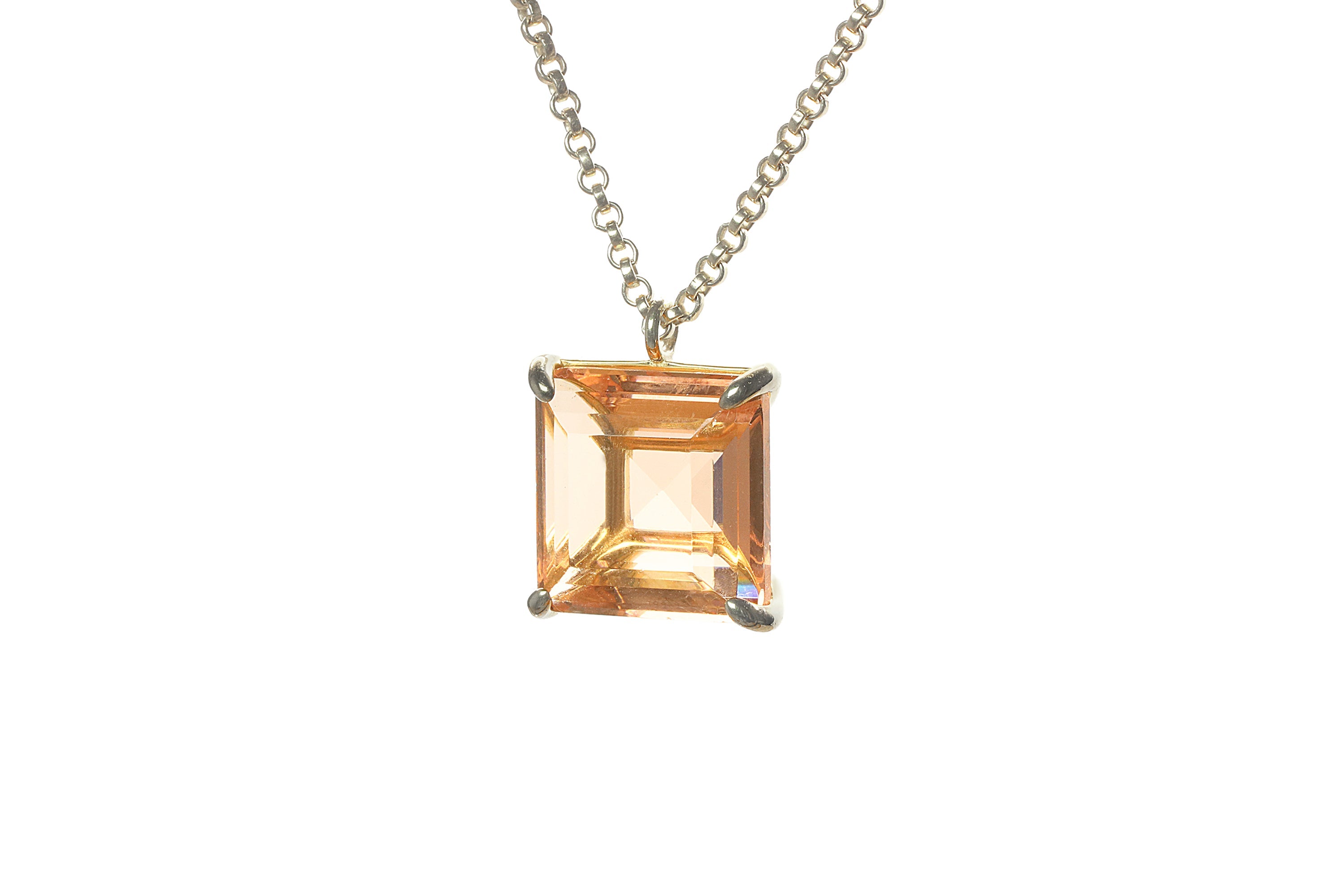 Brilliant Morganite Necklace in Gold necklaces Anemone Jewelry