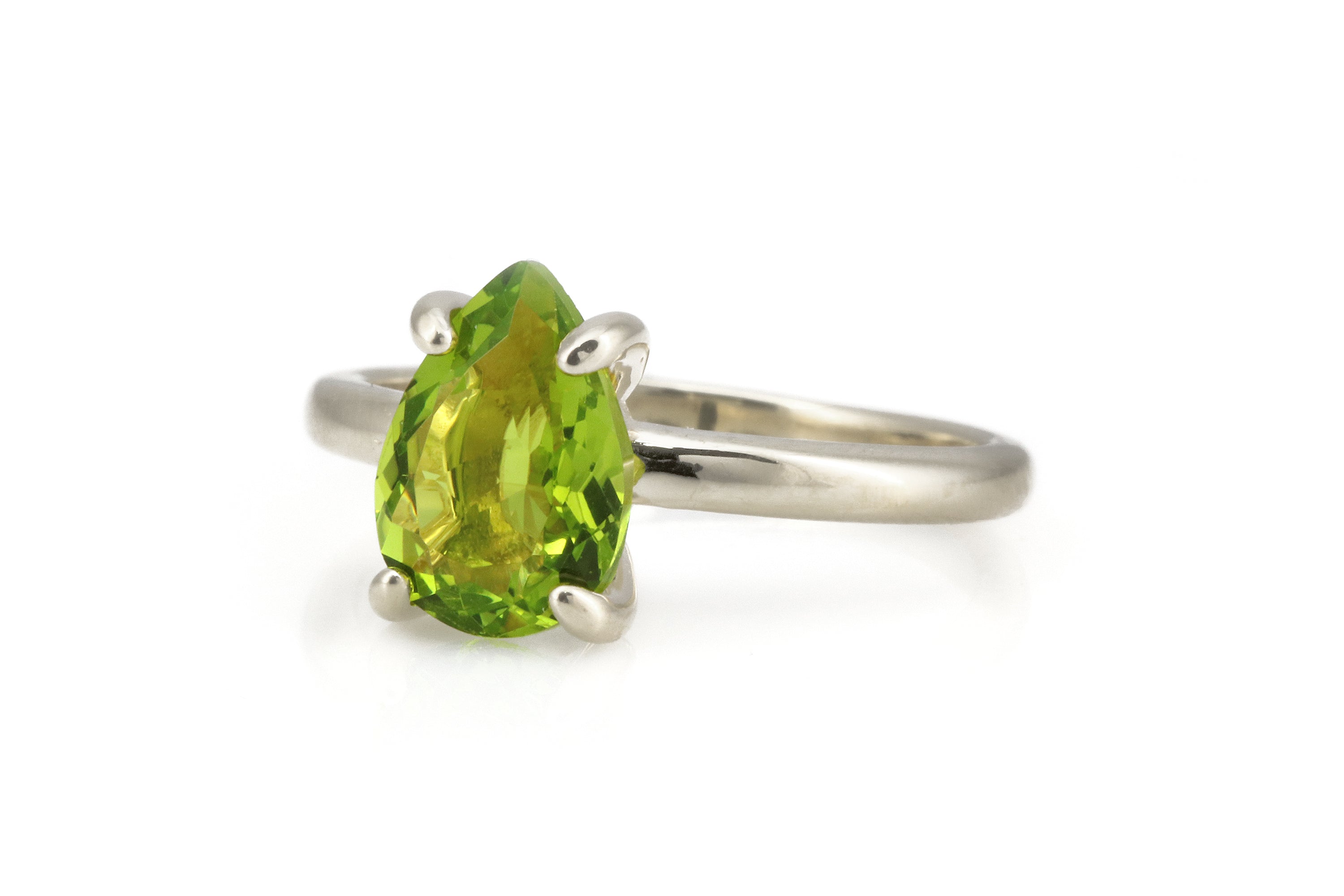 Classic Handmade Pear Cut Peridot Ring in Gold Rings Anemone Unique
