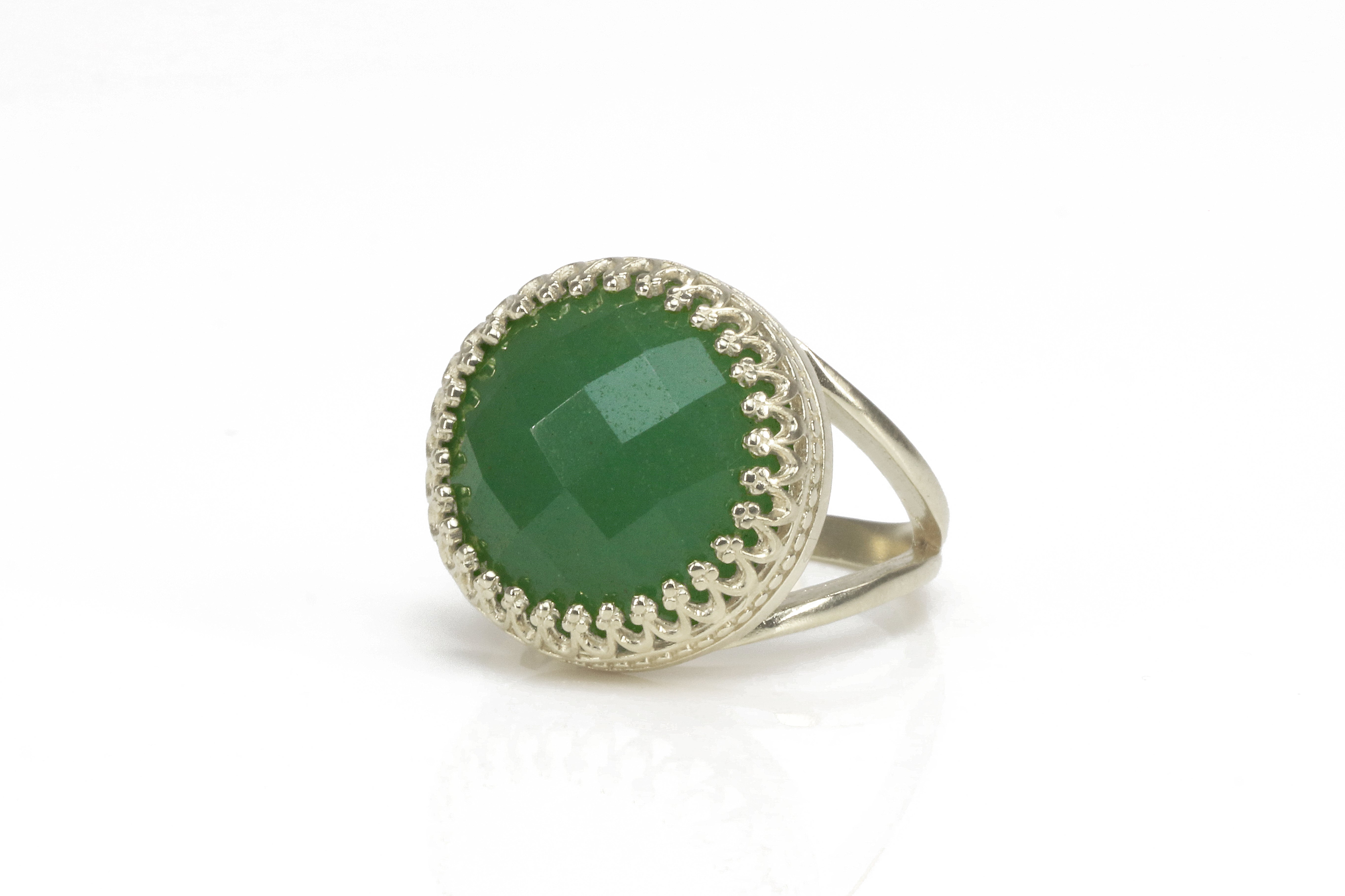 Round Green Aventurine Ring in 925 Silver Rings Anemone Jewelry