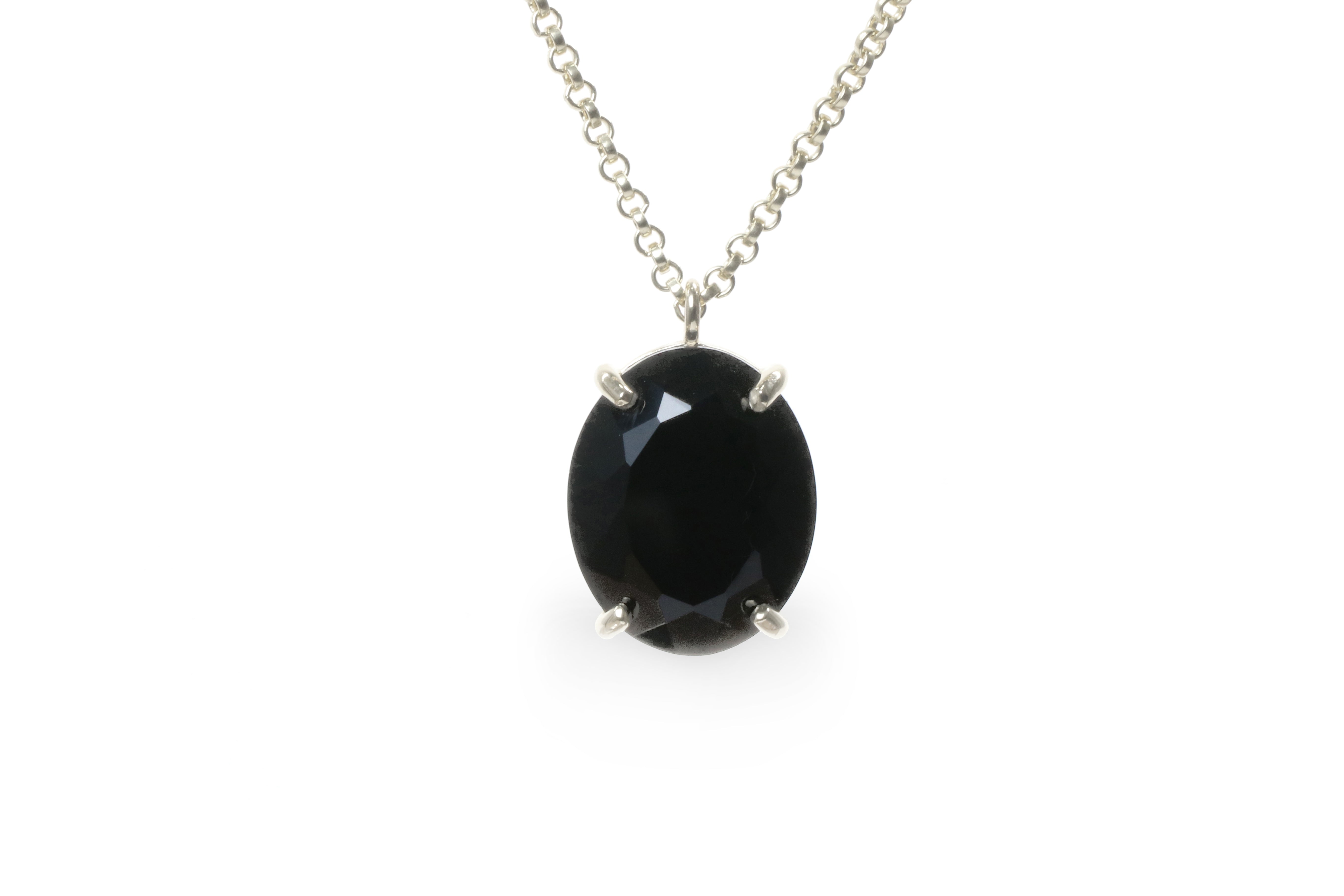 Versatile Oval 16x20MM Black Onyx Necklace necklaces Anemone Jewelry