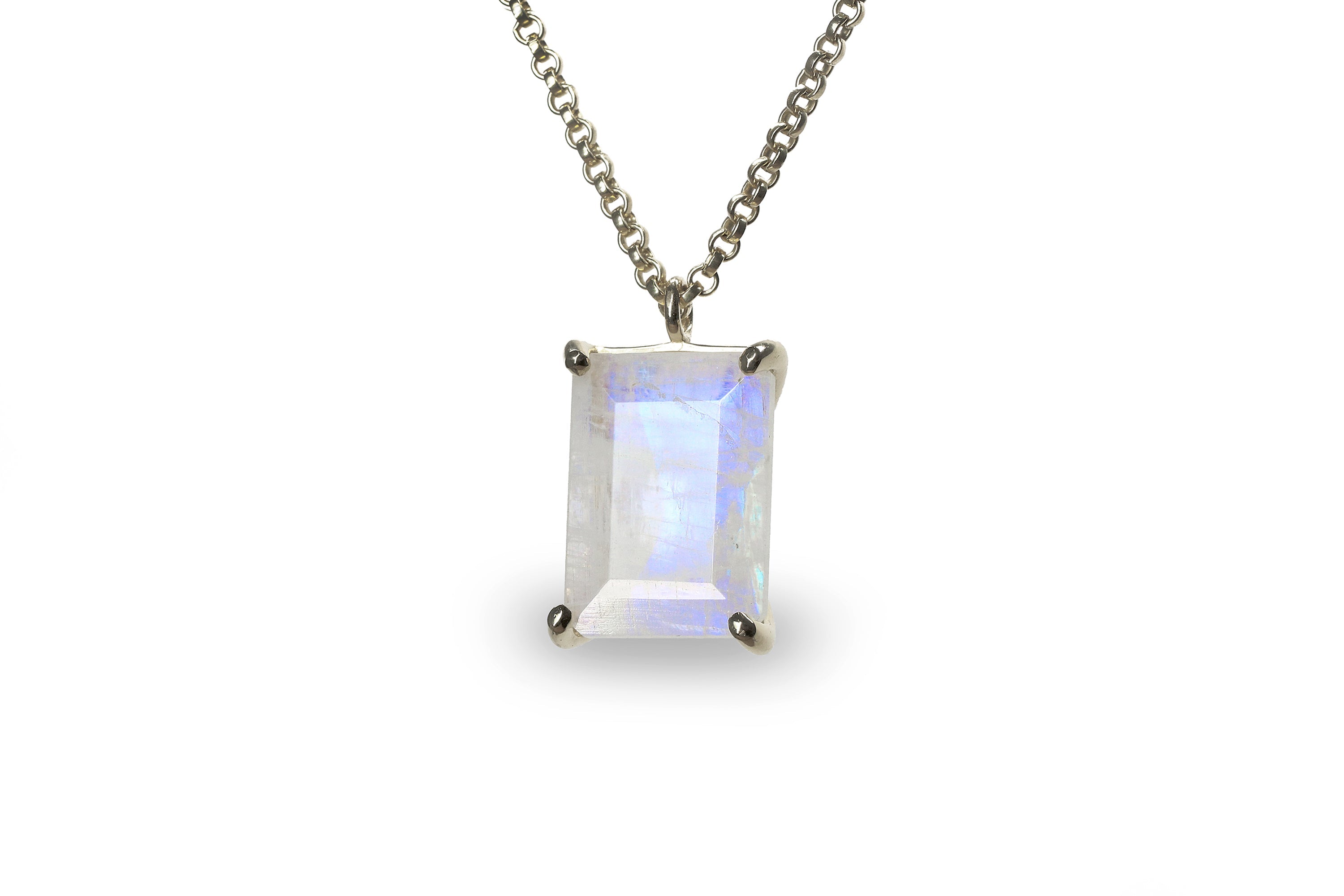 Flattering Moonstone Necklace in Gold necklaces Anemone Jewelry