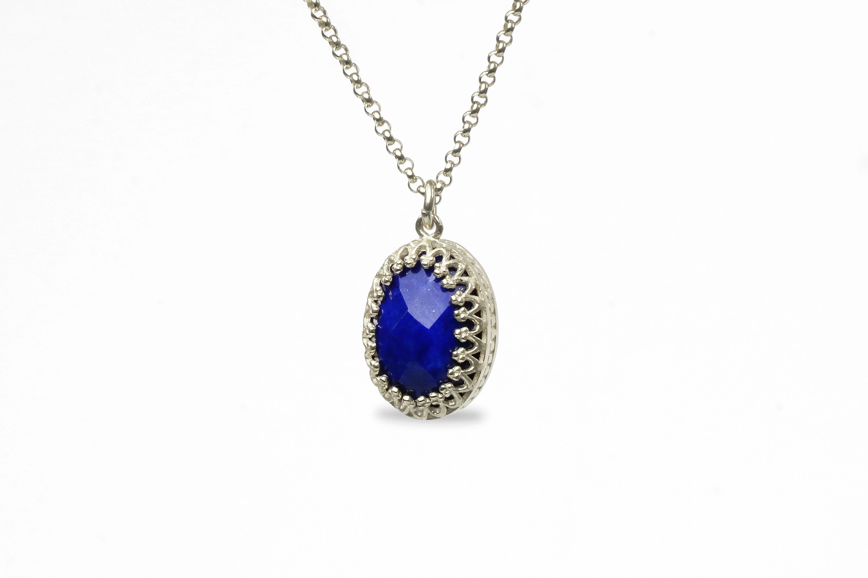 Dainty Oval Lapis Lazuli Pendant Necklace necklaces Anemone Jewelry