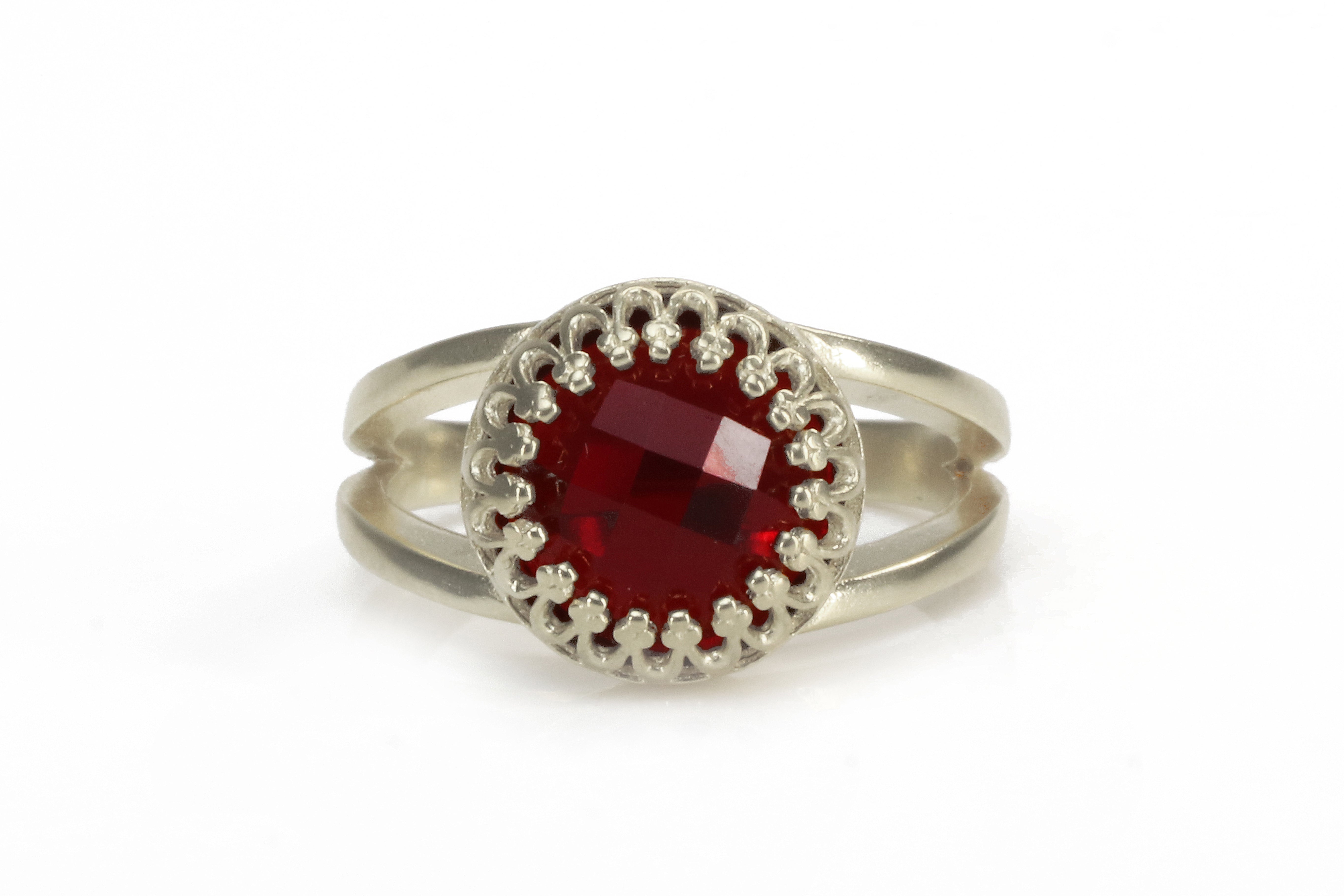 Charming Garnet Gemstone Silver Ring Rings Anemone Jewelry