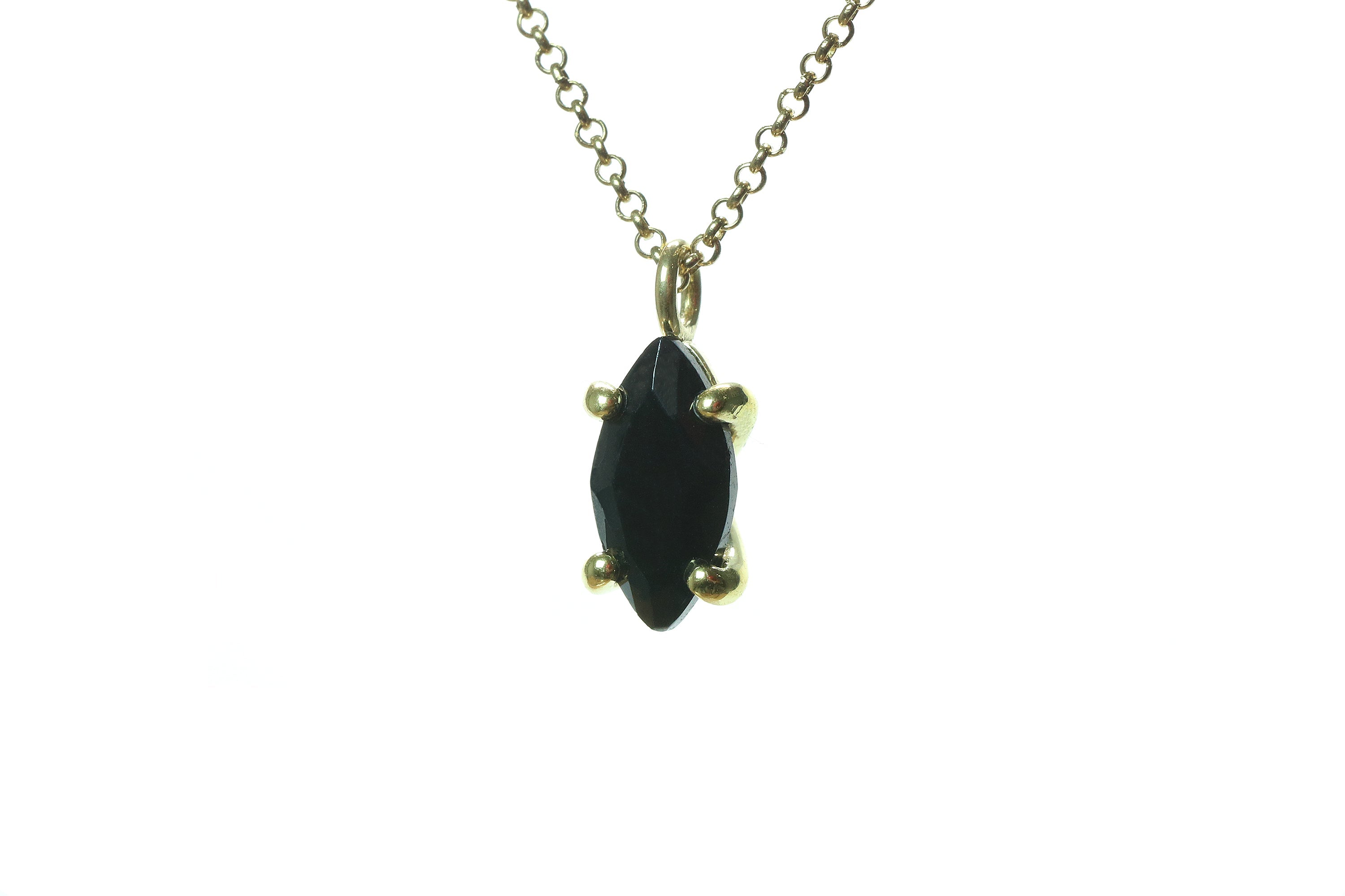 Sophisticated Black Onyx Pendant Gold Necklace necklaces Anemone Unique