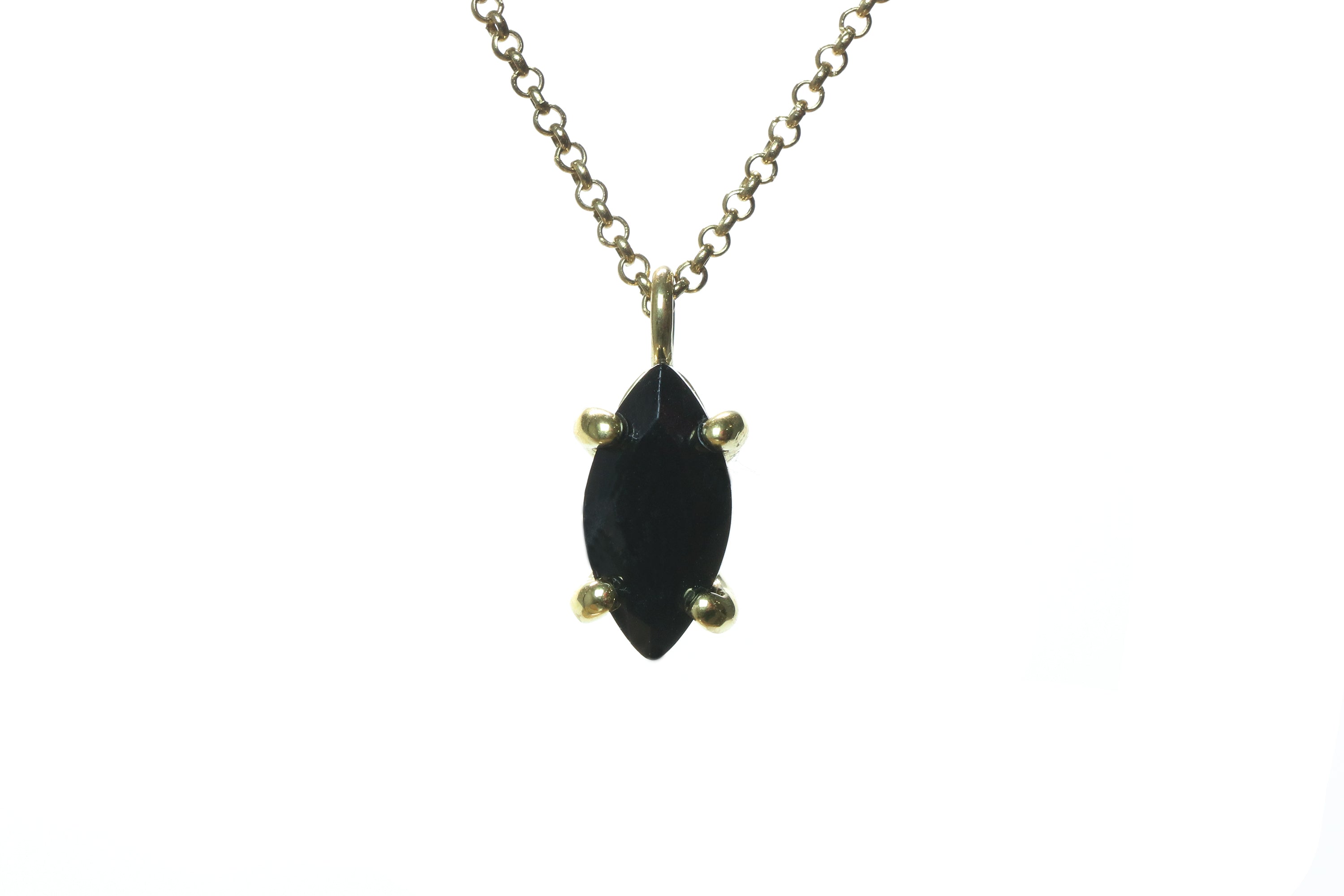 Sophisticated Black Onyx Pendant Gold Necklace necklaces Anemone Unique