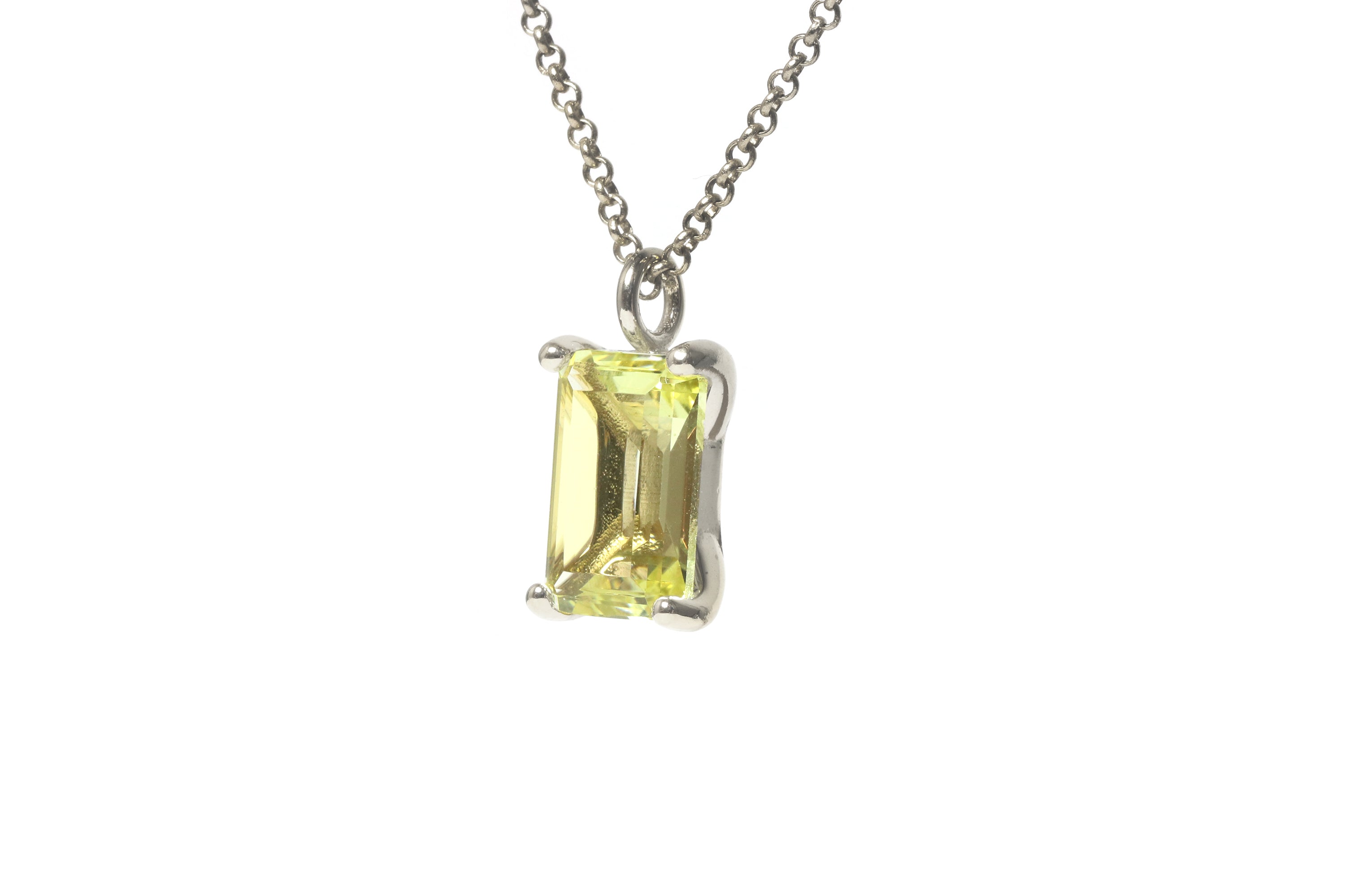 Dreamy Lemon Quartz Pendant Necklace in Gold necklaces Anemone Unique