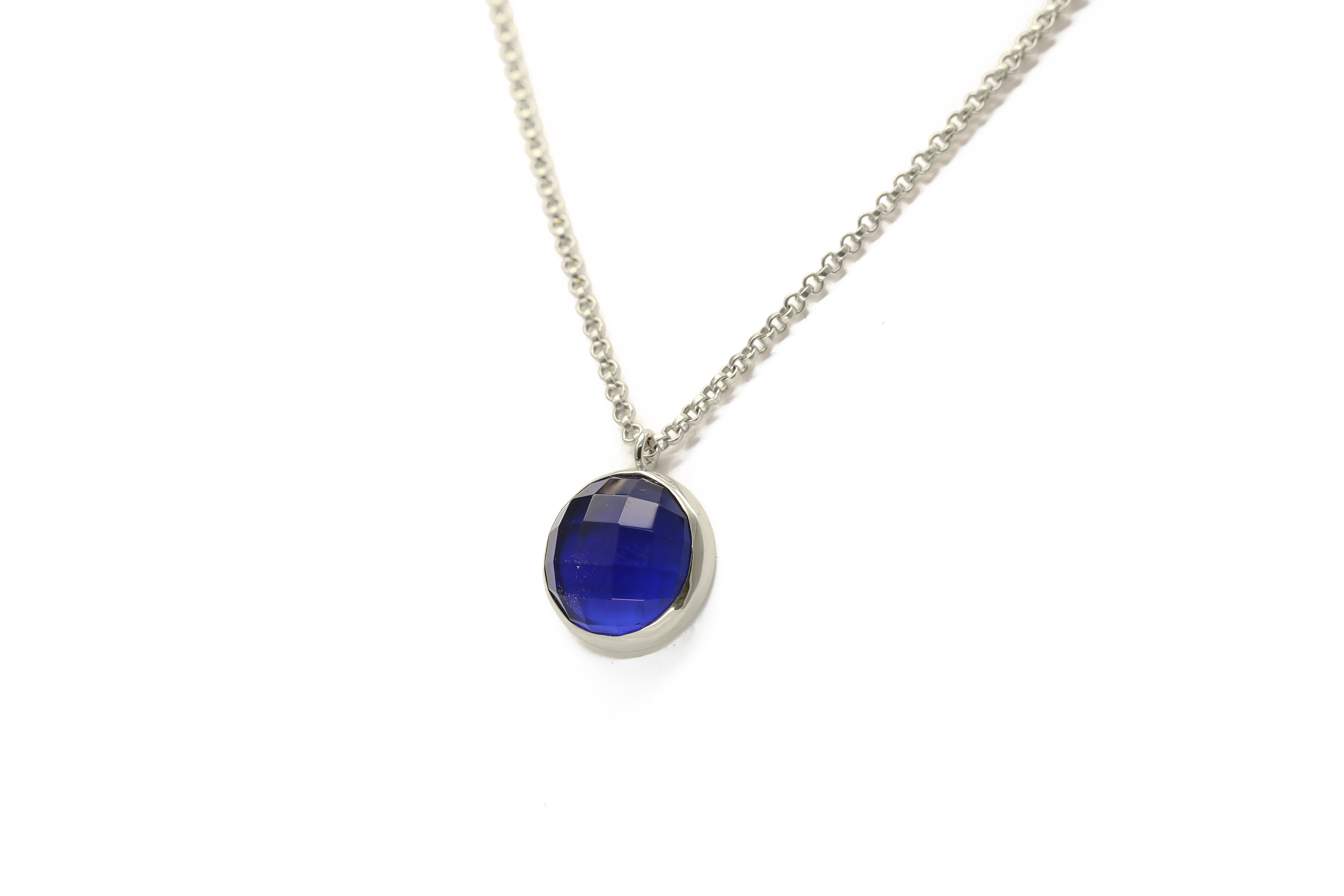Round Sapphire Pendant Necklace in 925 Silver necklaces Anemone Limited