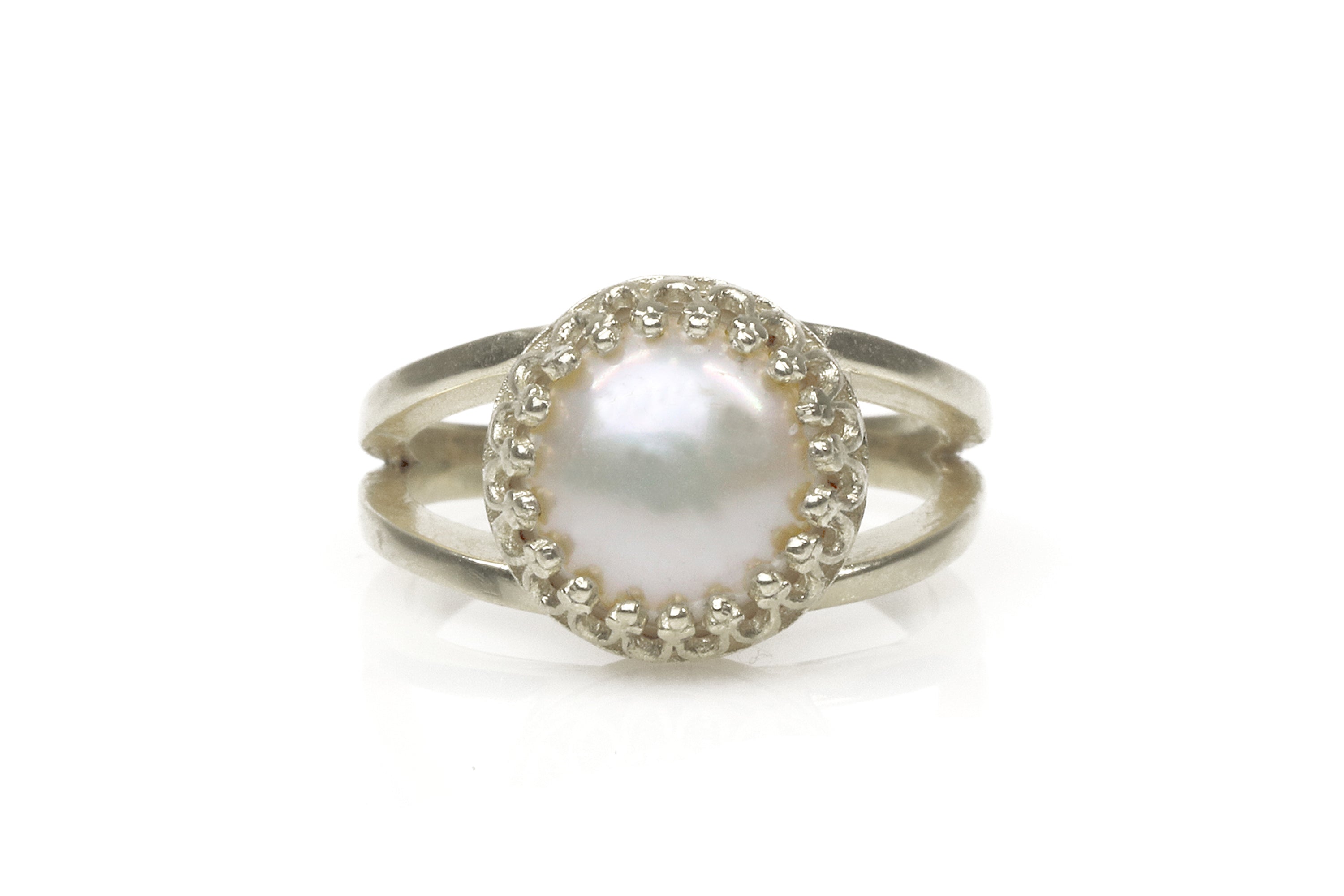Classy Pearl 14K Gold Ring Rings Anemone Jewelry