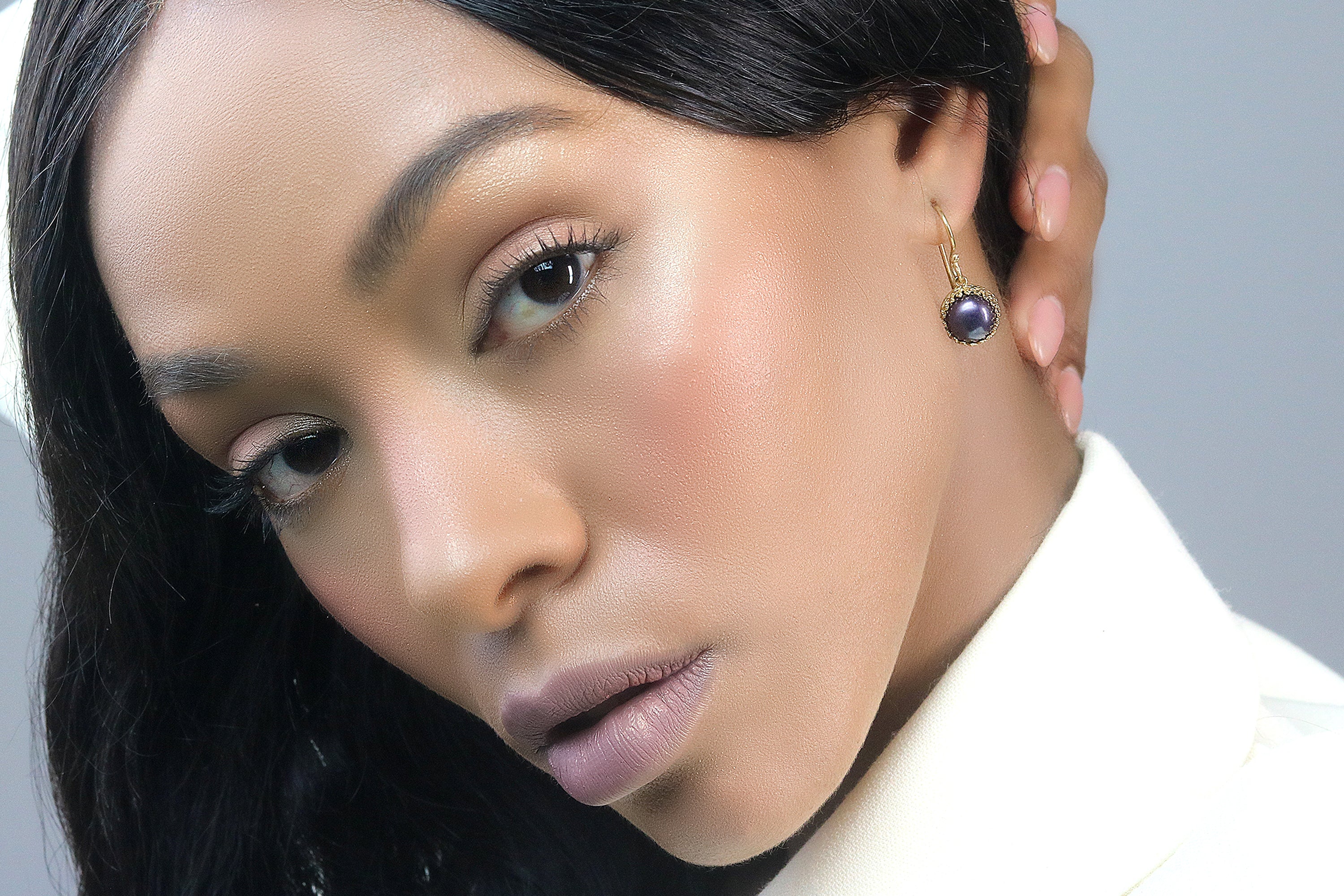 Round Black Pearl Earrings in 14k Gold Earrings Anemone Jewelry