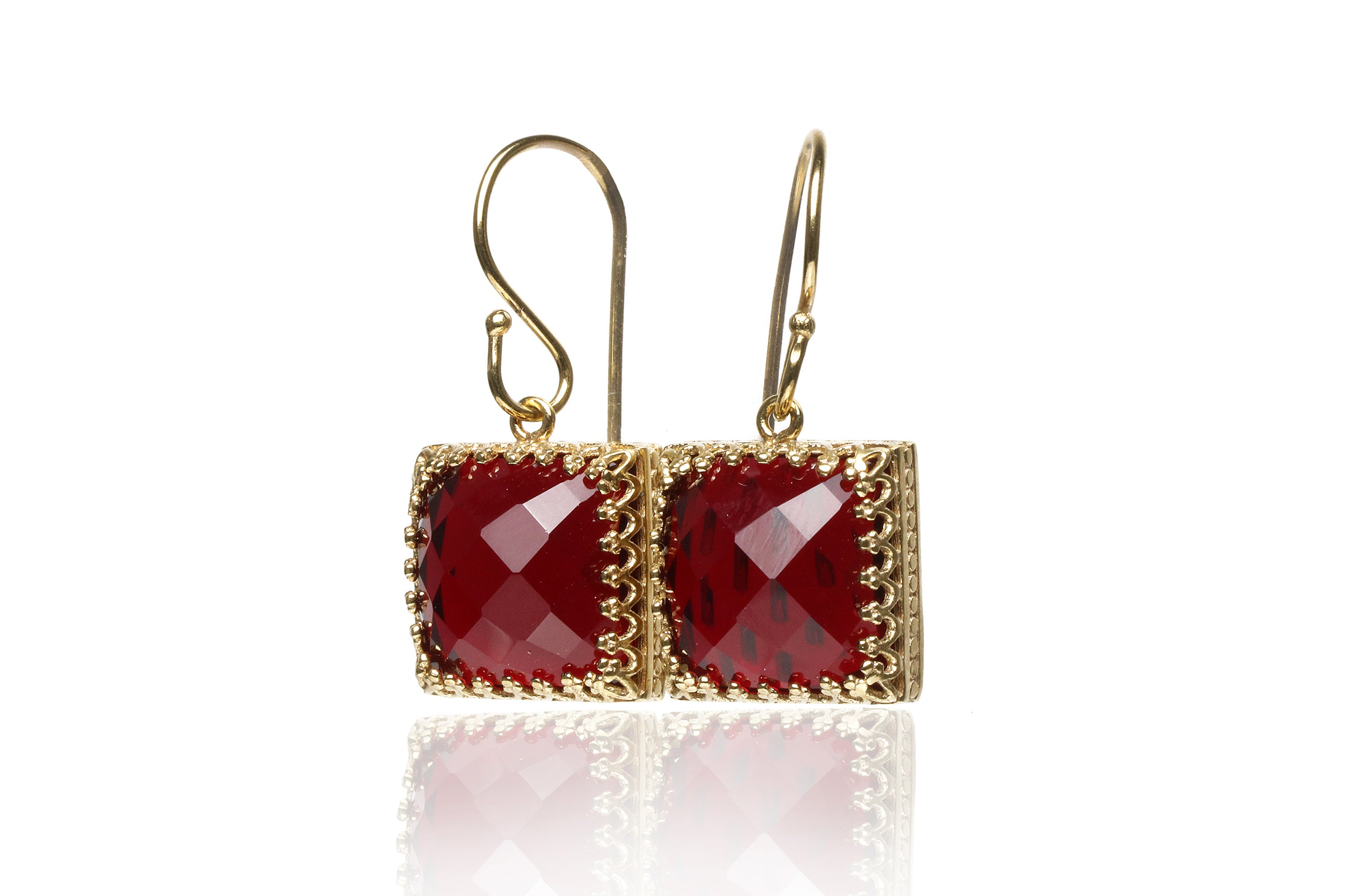 Handmade Garnet Earrings in Gold Earrings Anemone Jewelry