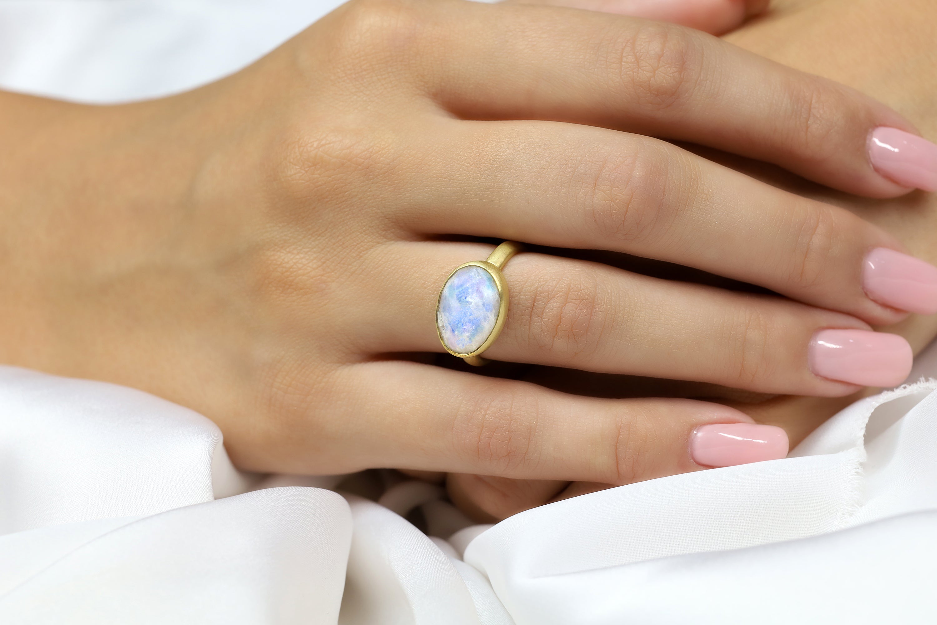 Sterling Silver Oval Cut Moonstone Ring Rings Anemone Limited