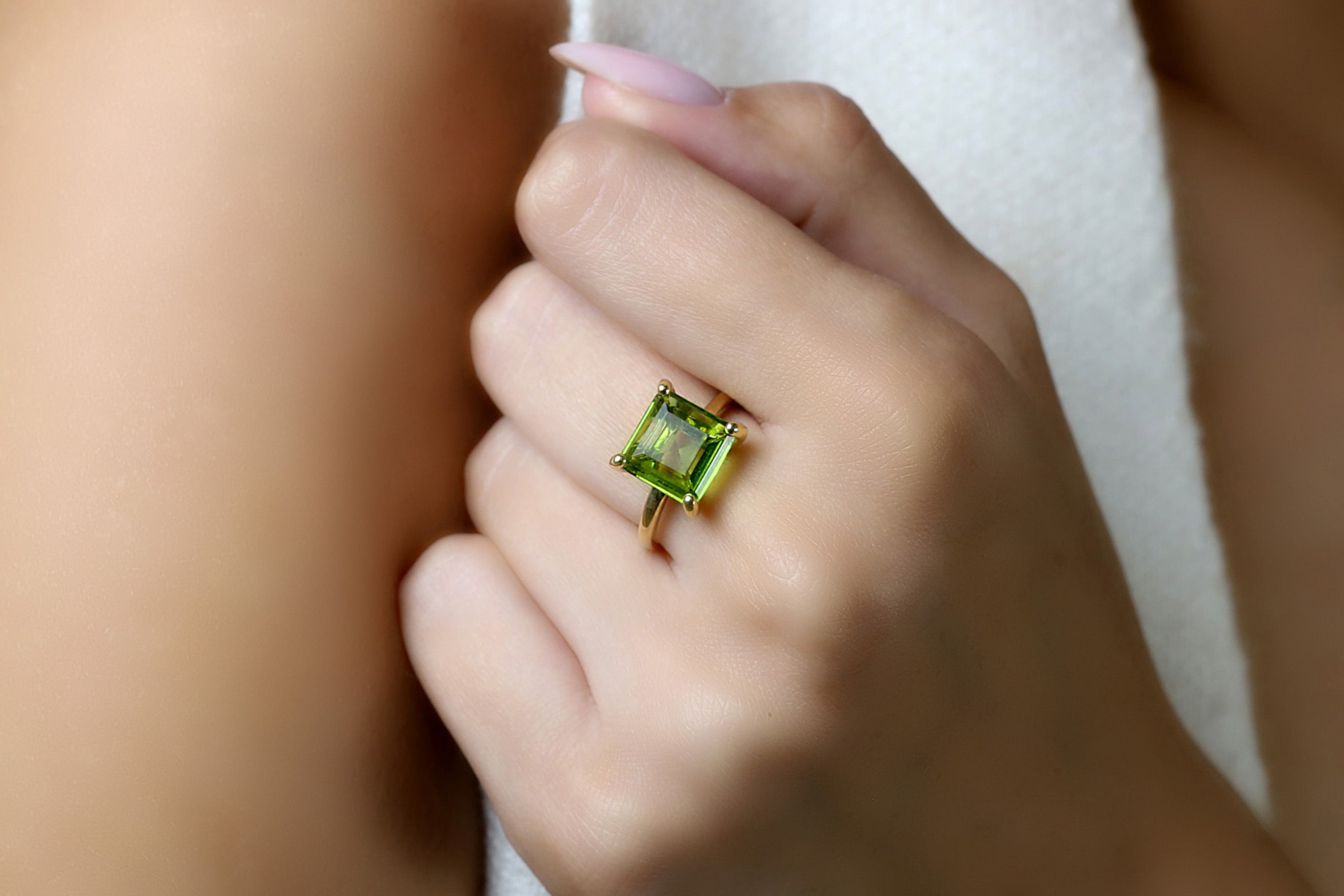Charming Square Gold Peridot Ring for Women Rings Anemone Unique