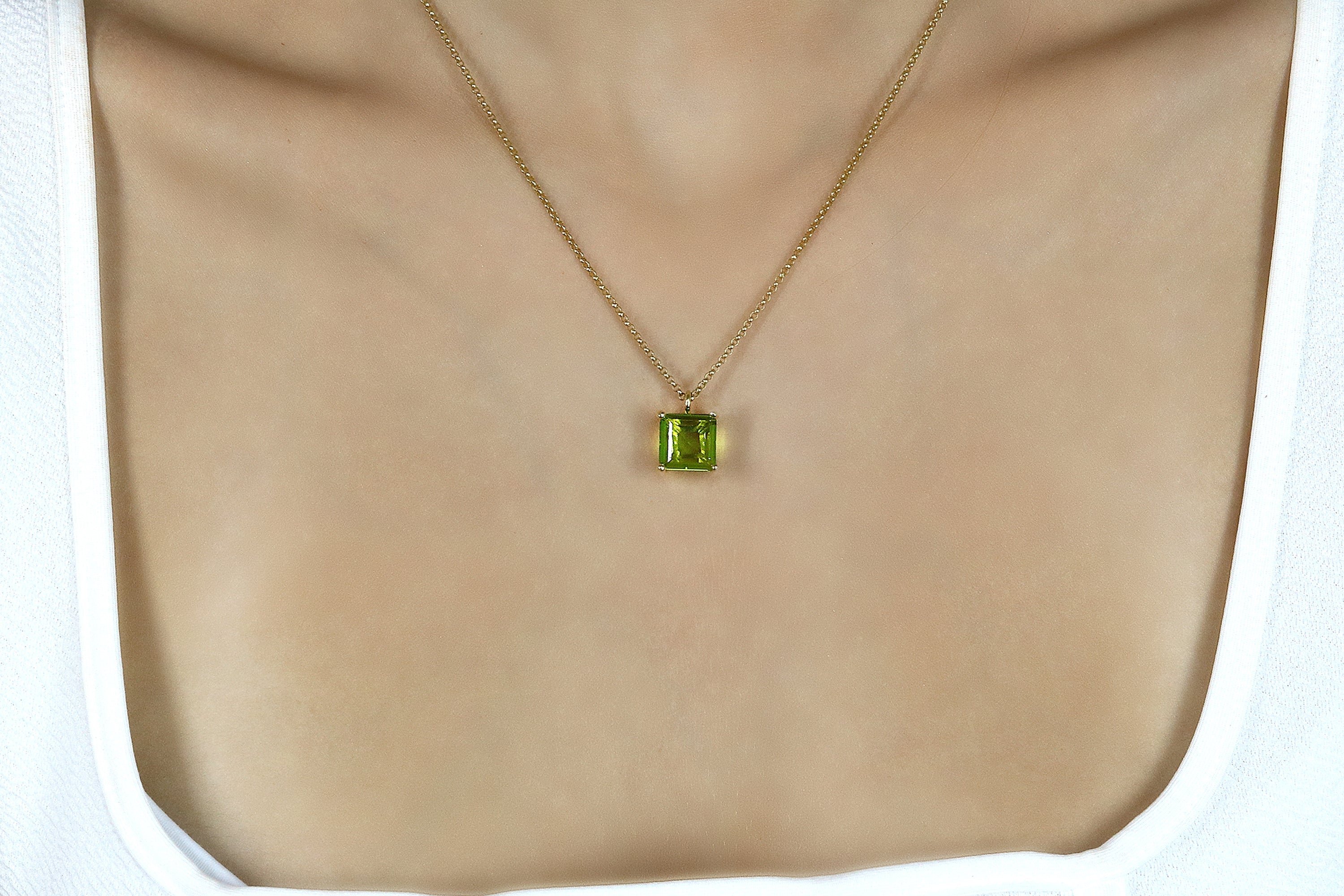 Artisanal Square Peridot Gold Necklace necklaces Anemone Unique