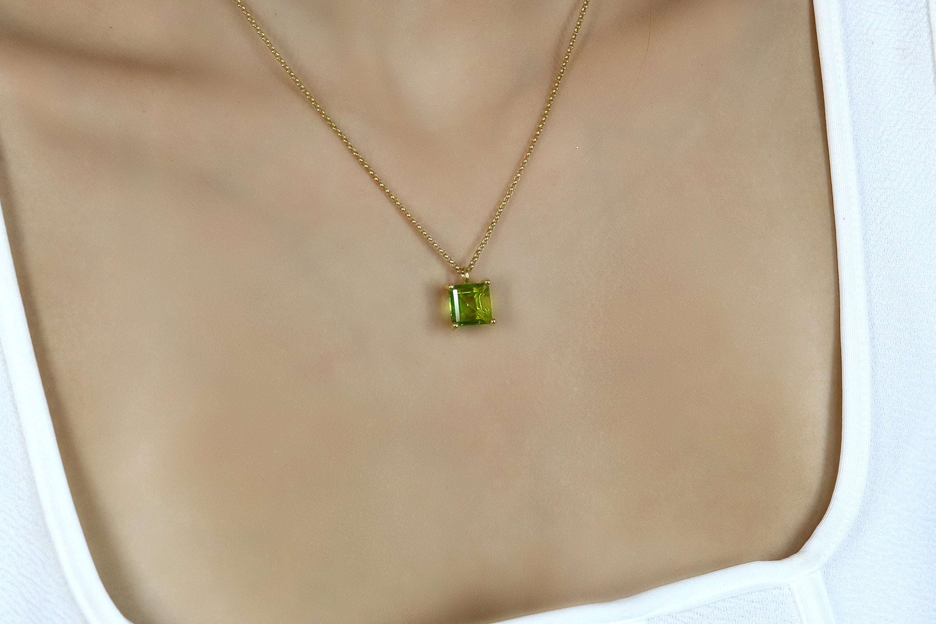 Artisanal Square Peridot Gold Necklace necklaces Anemone Unique
