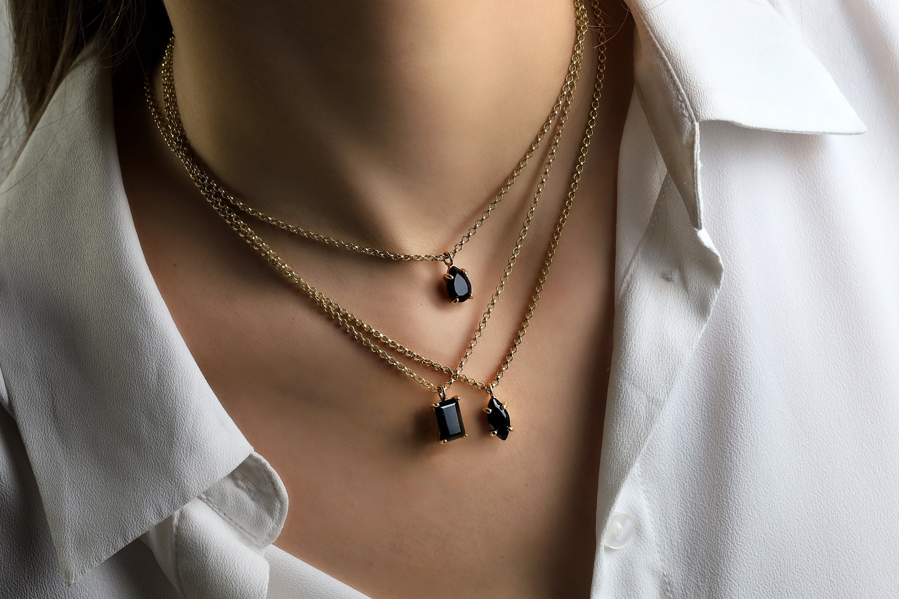 Delicate Black Onyx Gold Necklace necklaces Anemone Unique