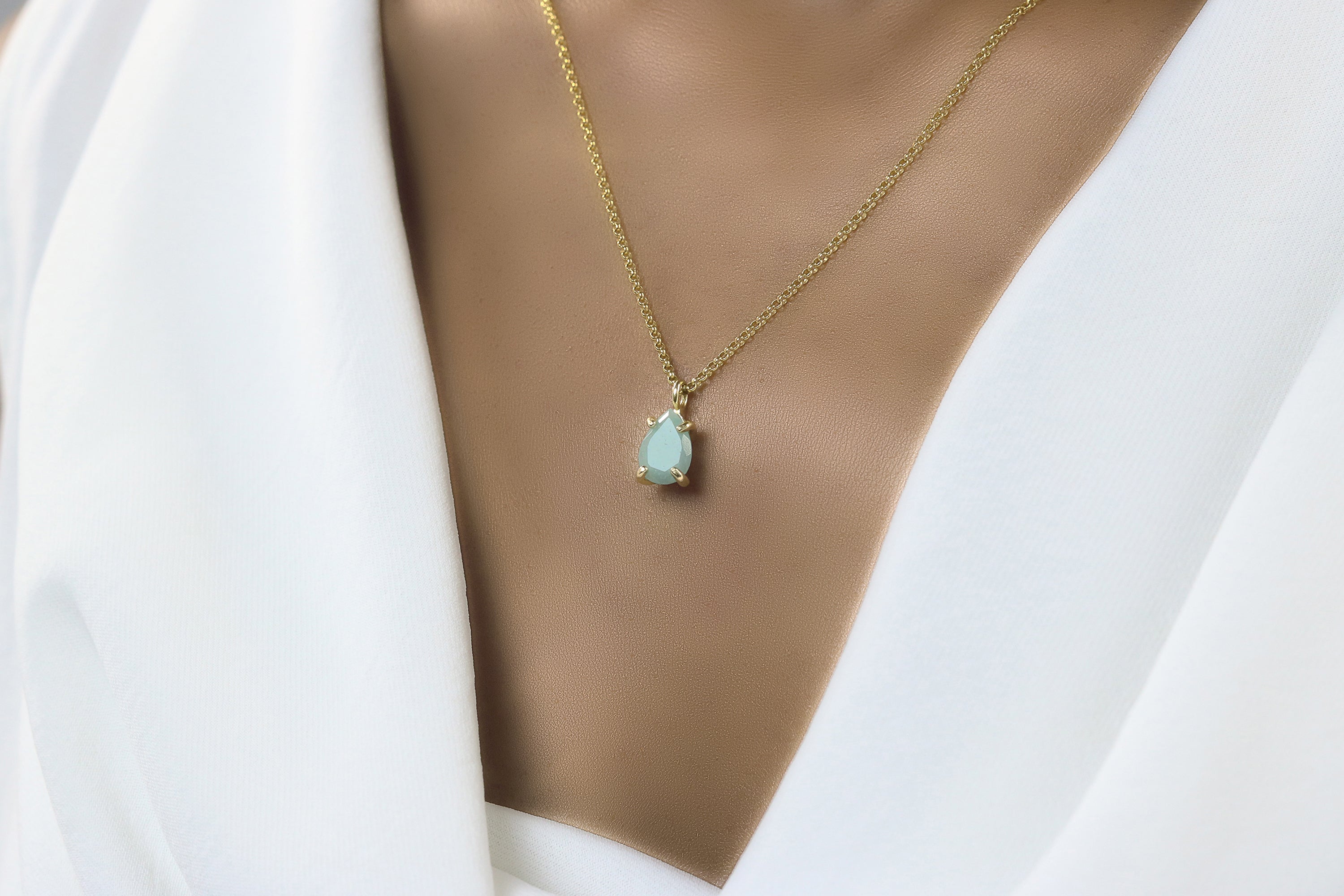 Captivating Aquamarine Gold Necklace necklaces Anemone Unique