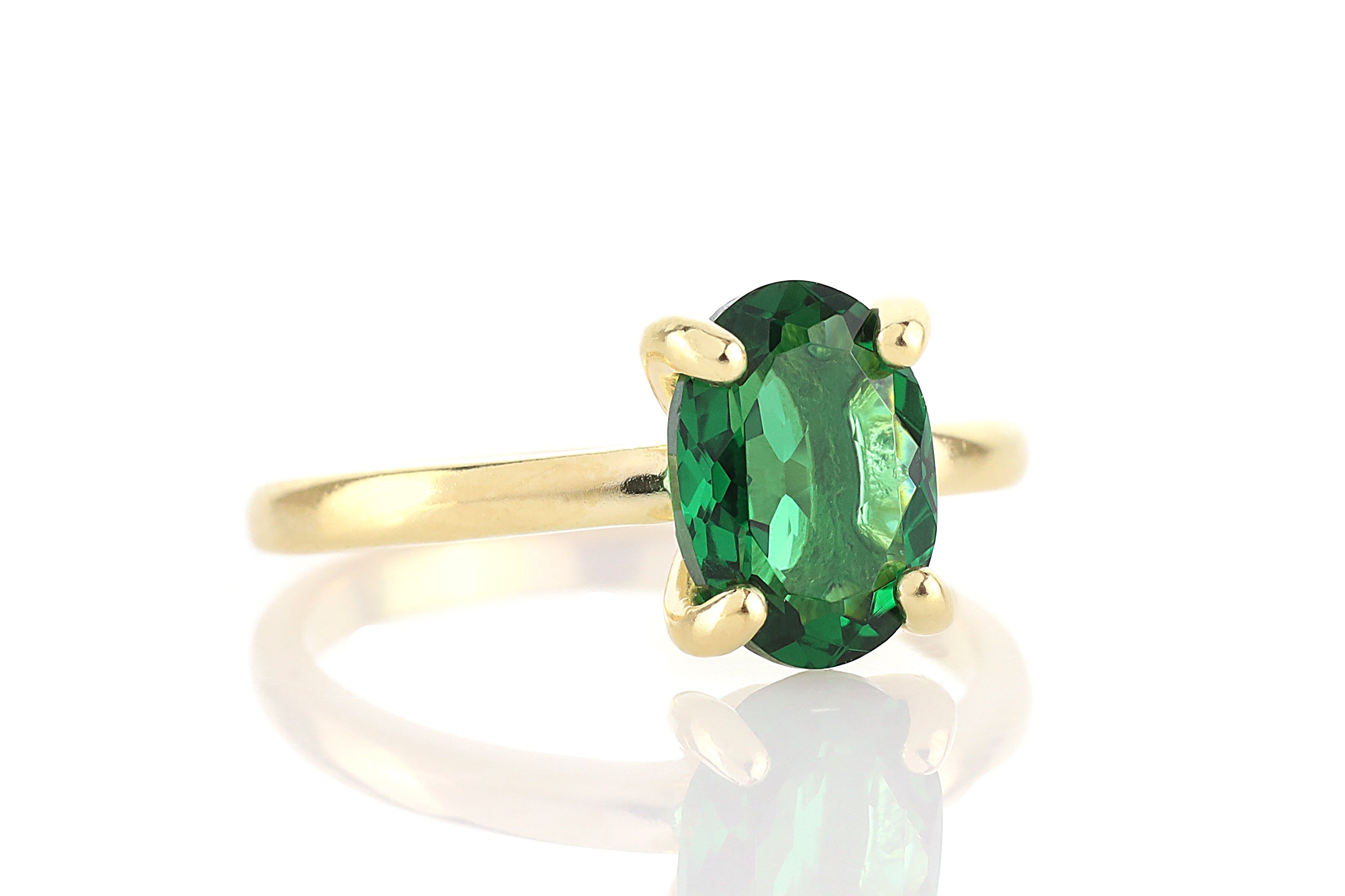 Classy Emerald Ring in Gold Rings Anemone Unique
