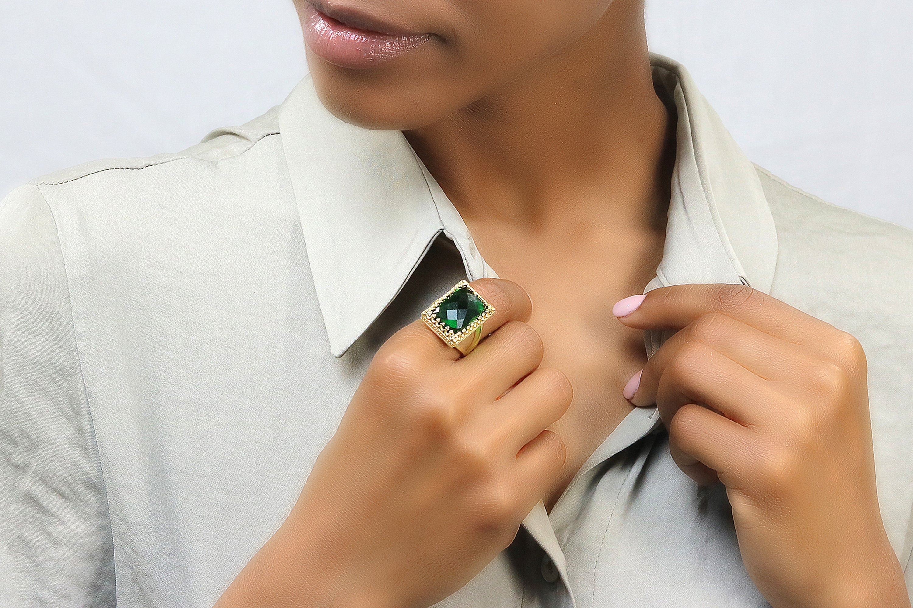 Rectangle Cut Emerald Ring in Gold Rings Anemone Jewelry
