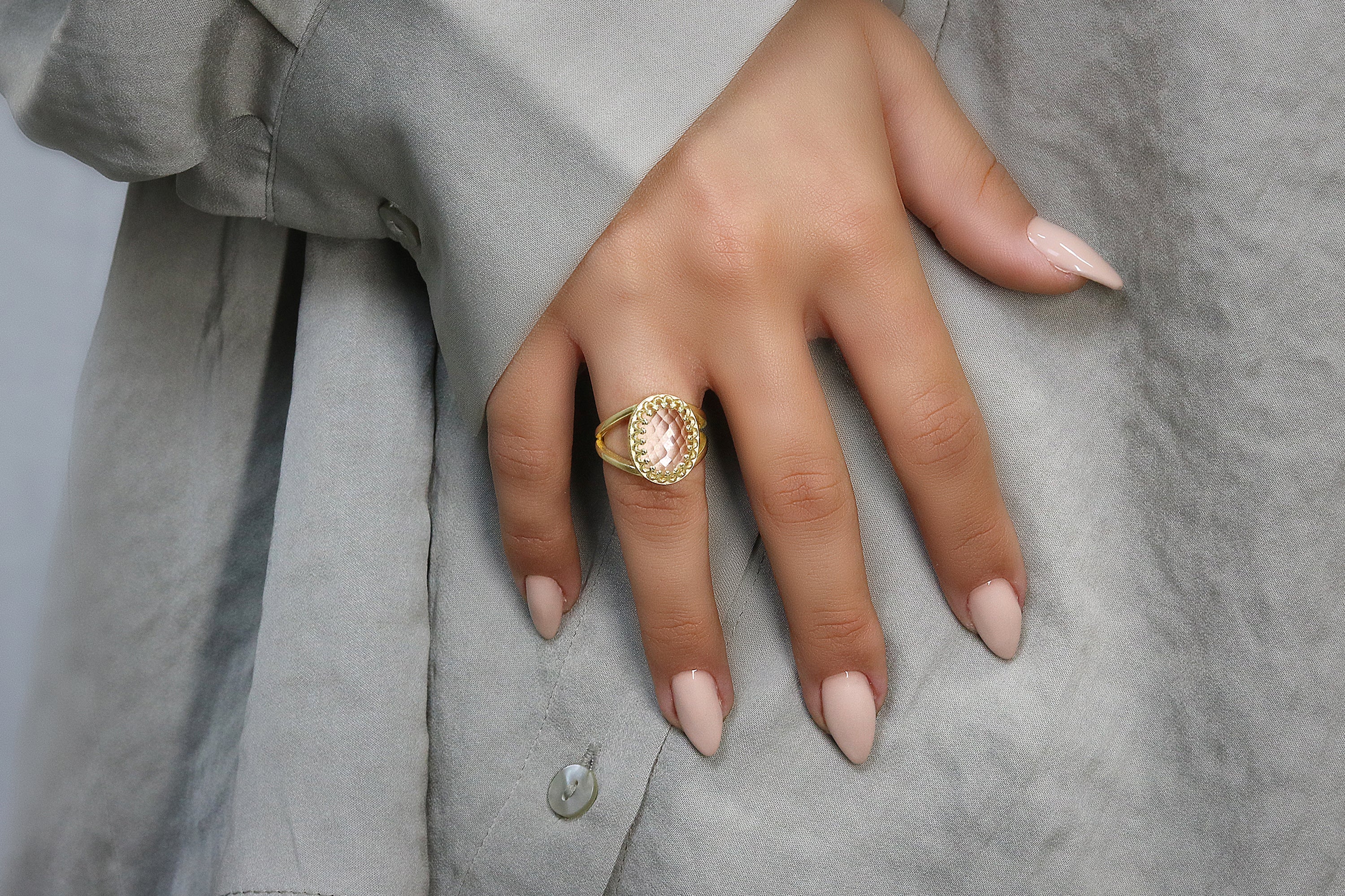 Oval Natural Crystal Quartz in 925 Sterling Silver Band Rings Anemone Jewelry